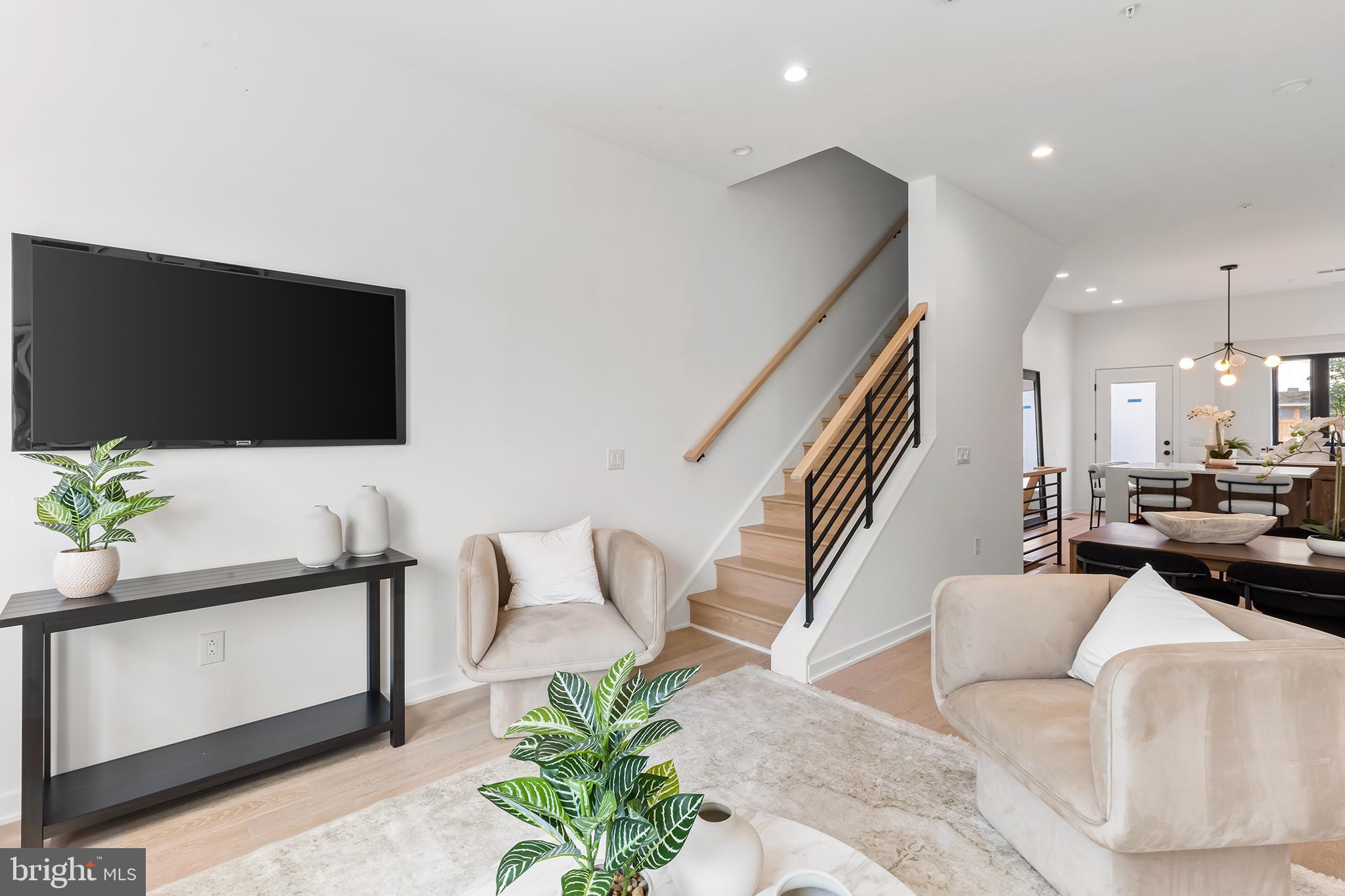 MANAYUNK - Residential