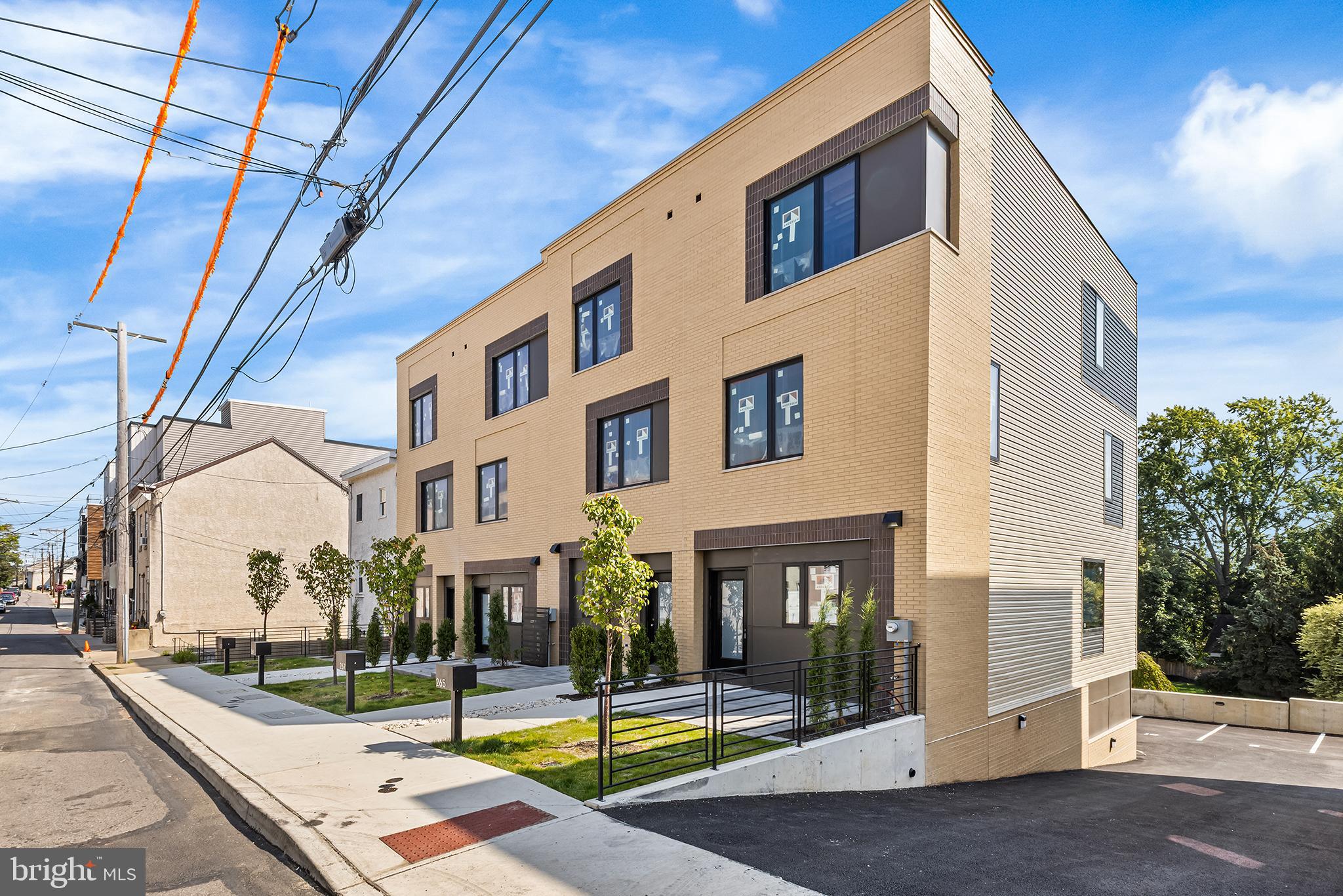 MANAYUNK - Residential