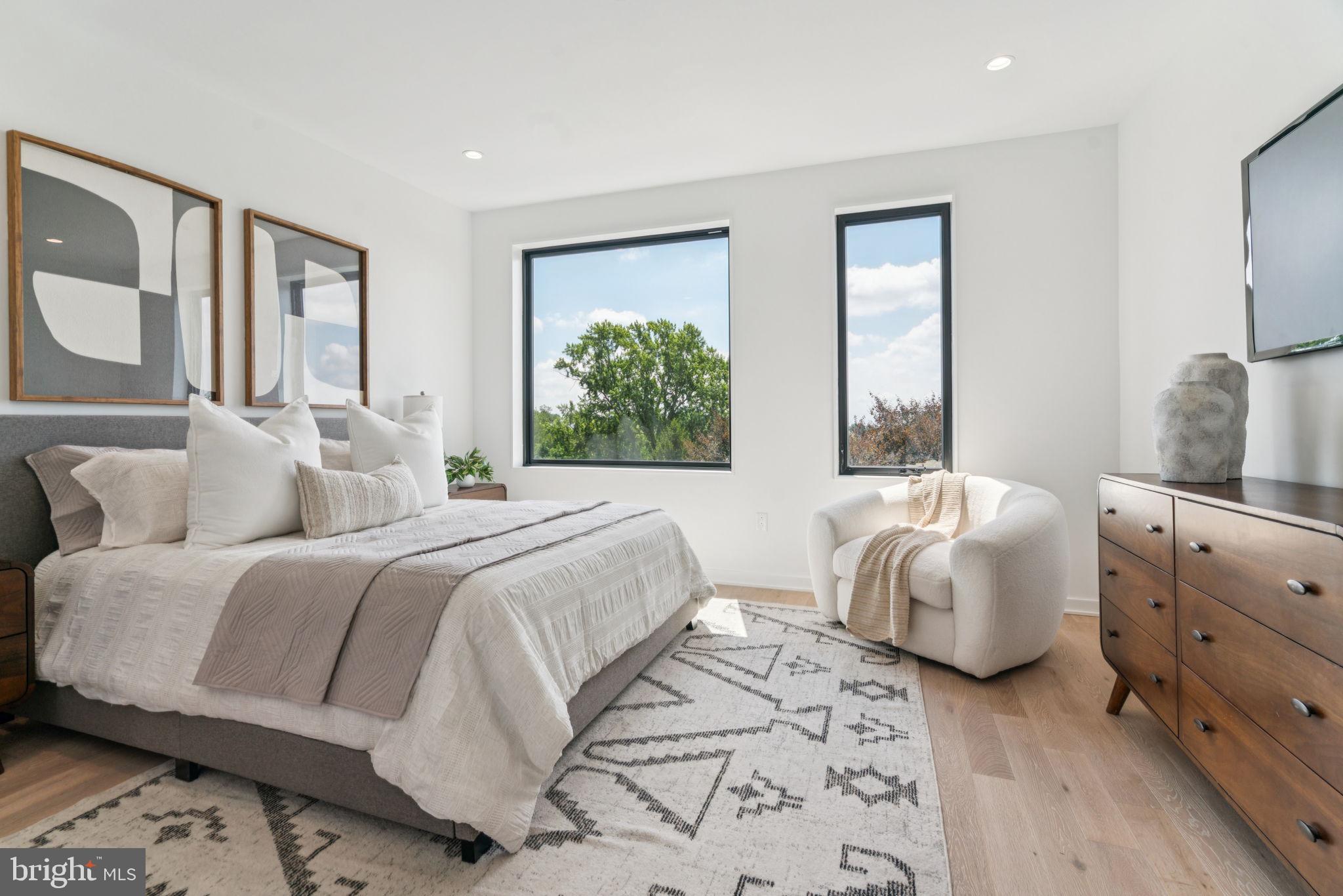 MANAYUNK - Residential