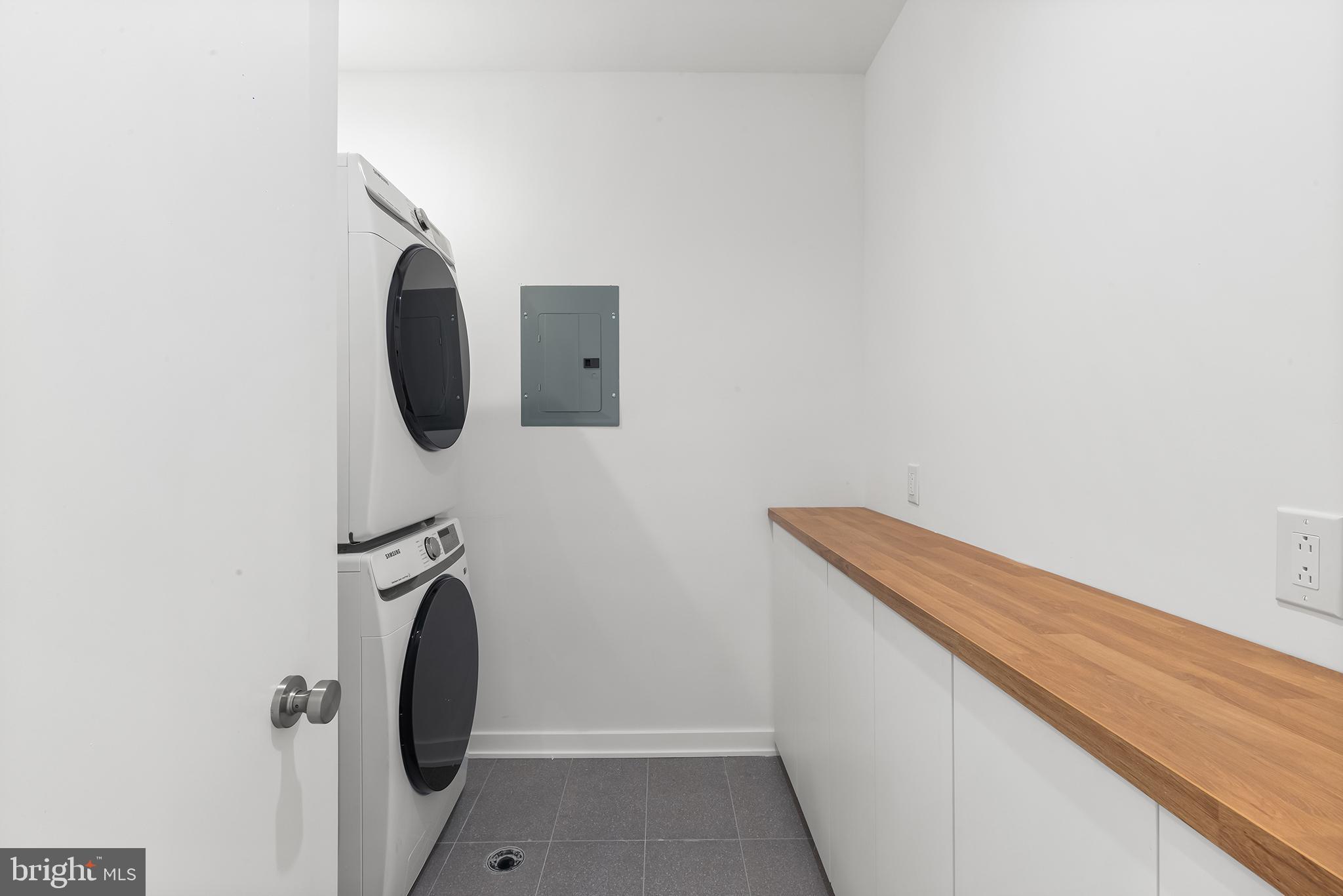 MANAYUNK - Residential