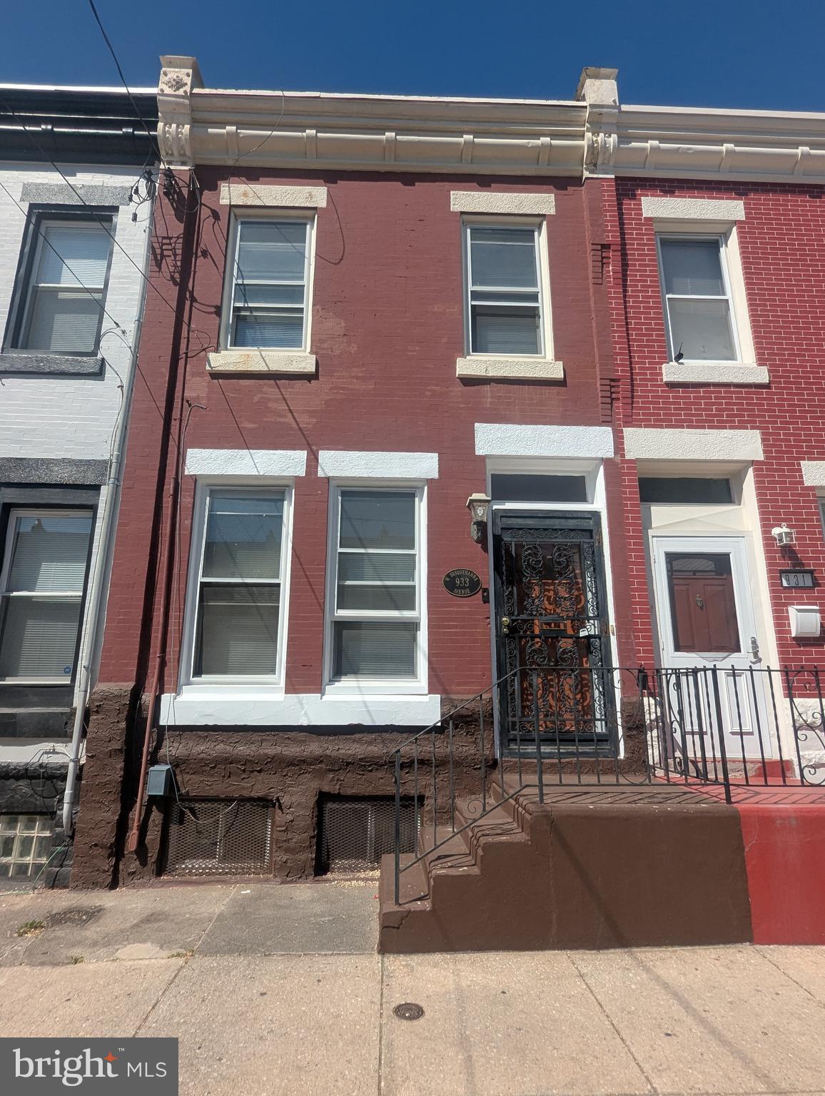 TEMPLE UNIVERSITY - Residential Lease