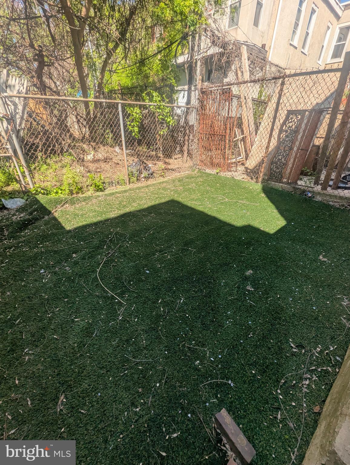 TEMPLE UNIVERSITY - Residential Lease