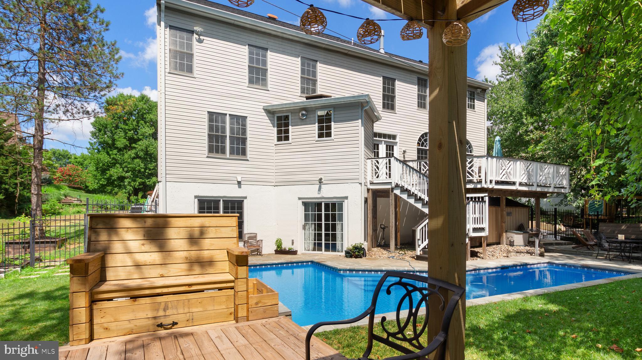 WHITESTONE MARSHALL HEIGHTS - Residential