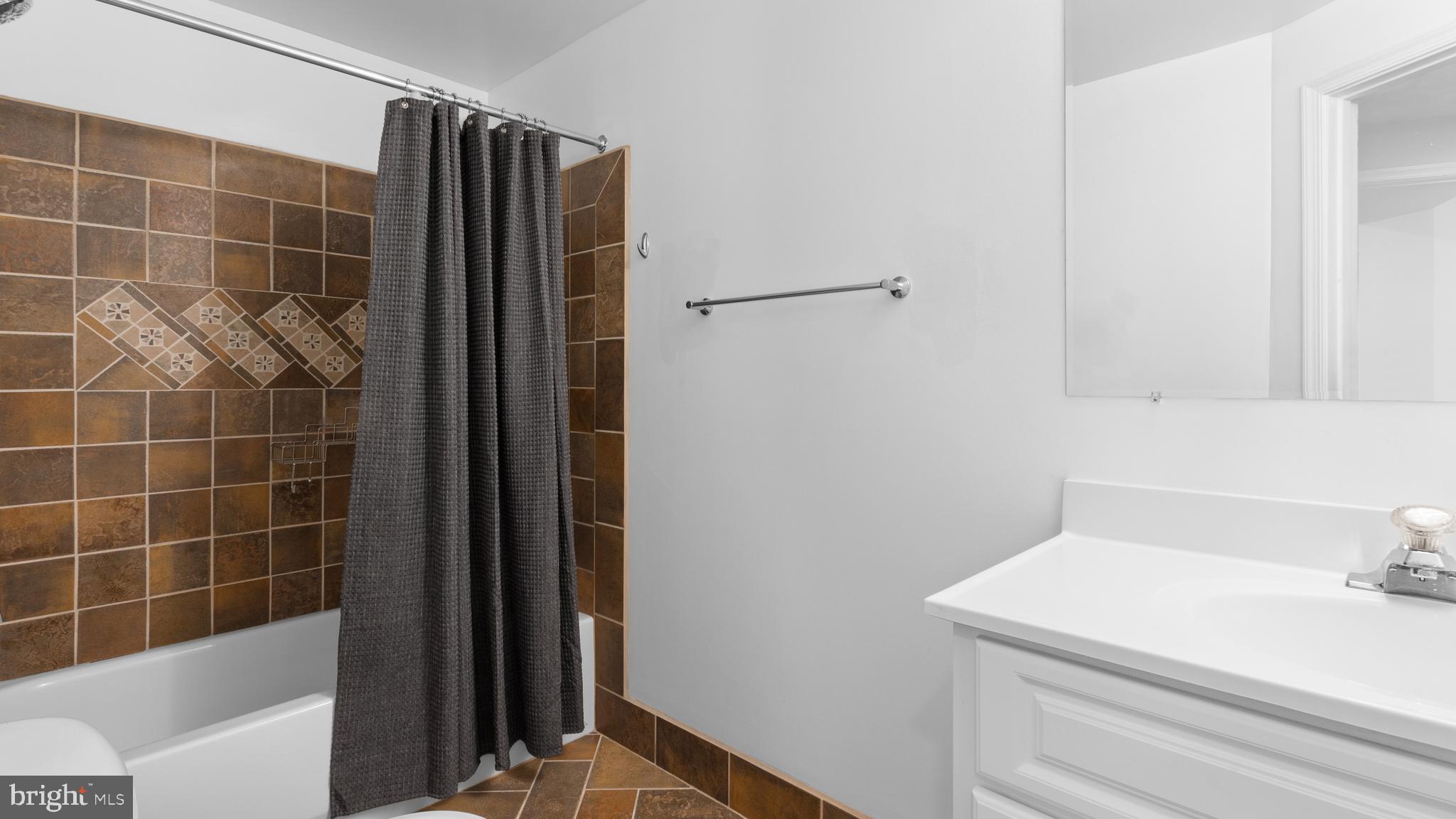 WHITESTONE MARSHALL HEIGHTS - Residential