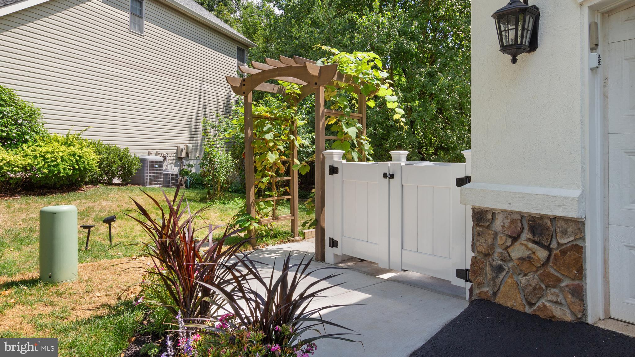 WHITESTONE MARSHALL HEIGHTS - Residential