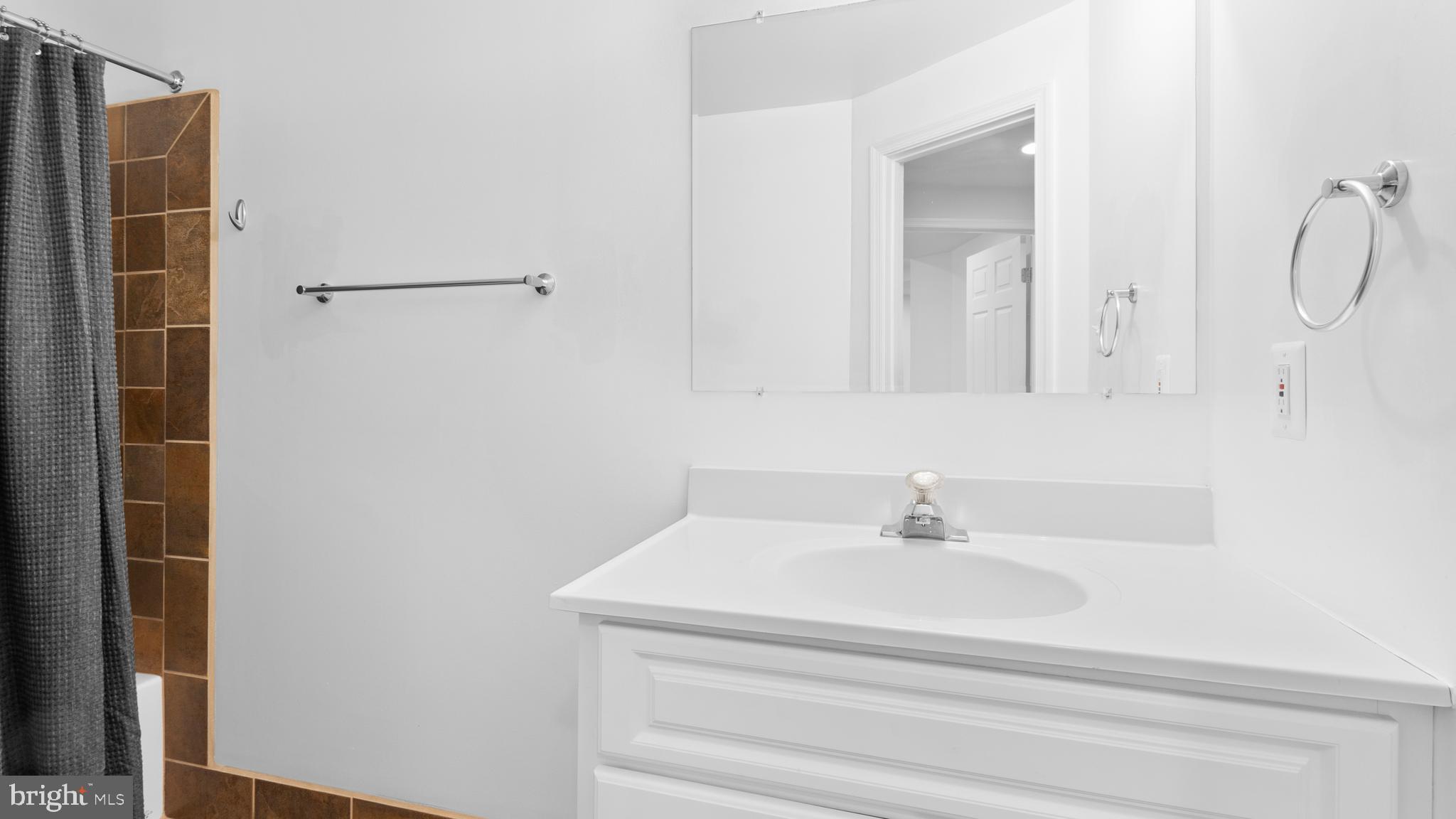 WHITESTONE MARSHALL HEIGHTS - Residential