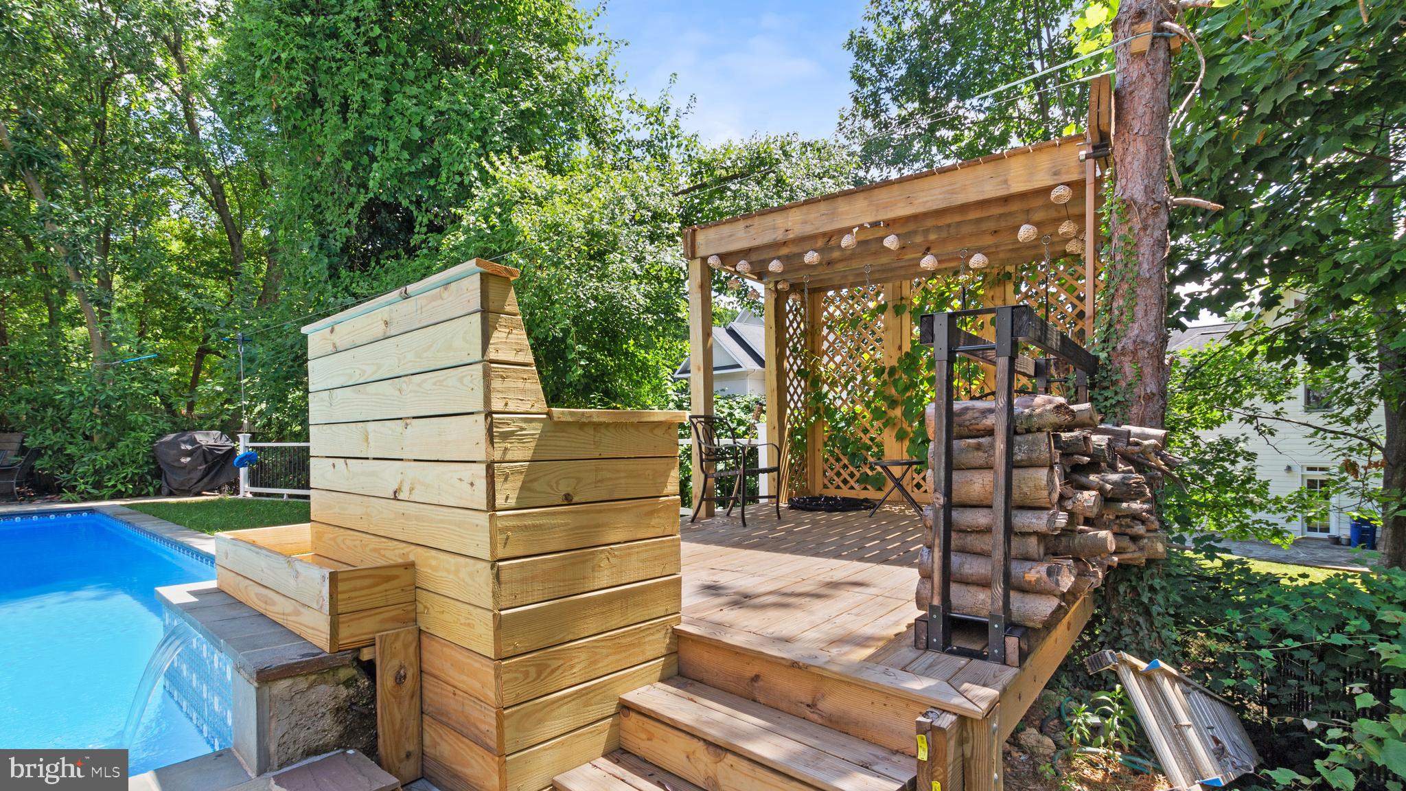 WHITESTONE MARSHALL HEIGHTS - Residential