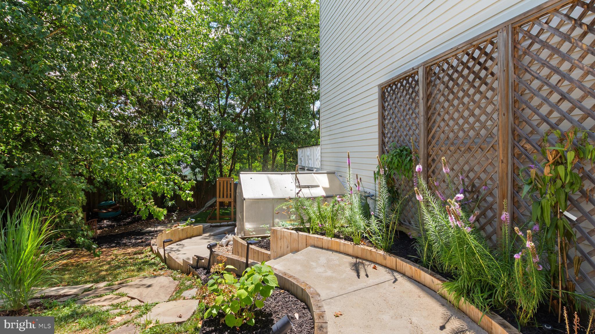 WHITESTONE MARSHALL HEIGHTS - Residential