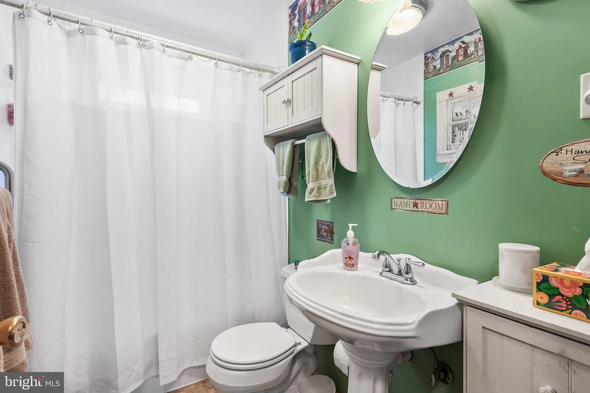 Browns Mills, New Jersey 08015, United States, 2 Bedrooms Bedrooms, ,2 BathroomsBathrooms,Residential,Pending,109943