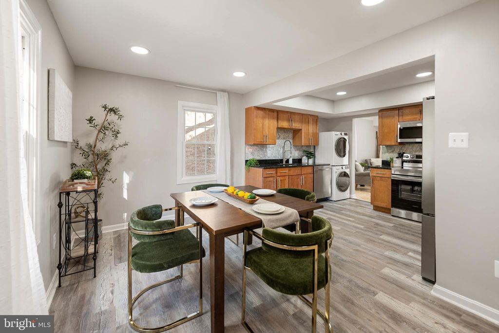 Photo of 14487 Rustling Leaves Lane, CENTREVILLE, VA 20121 (MLS # VAFX2273916)