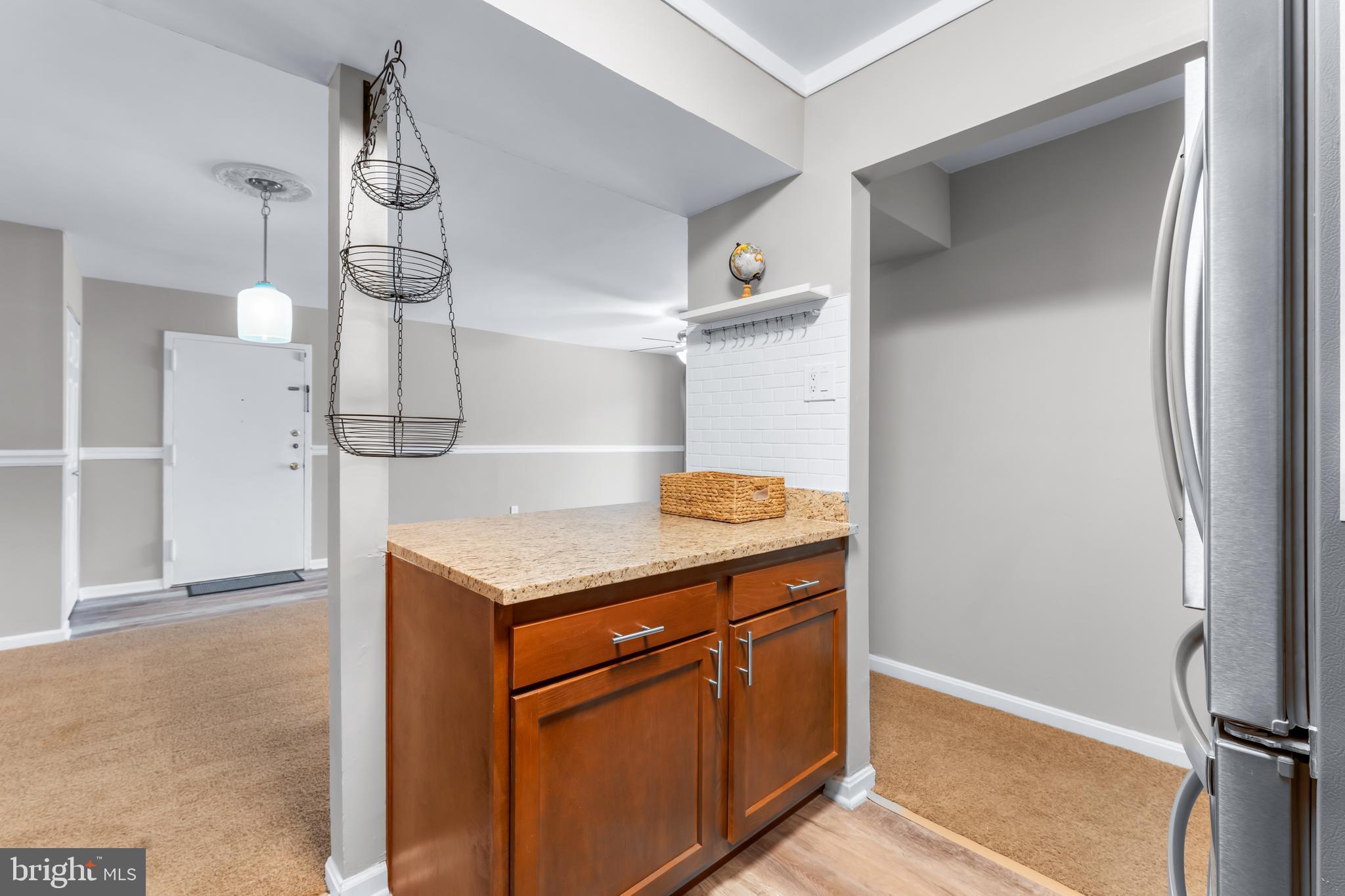 TREETOP - Residential