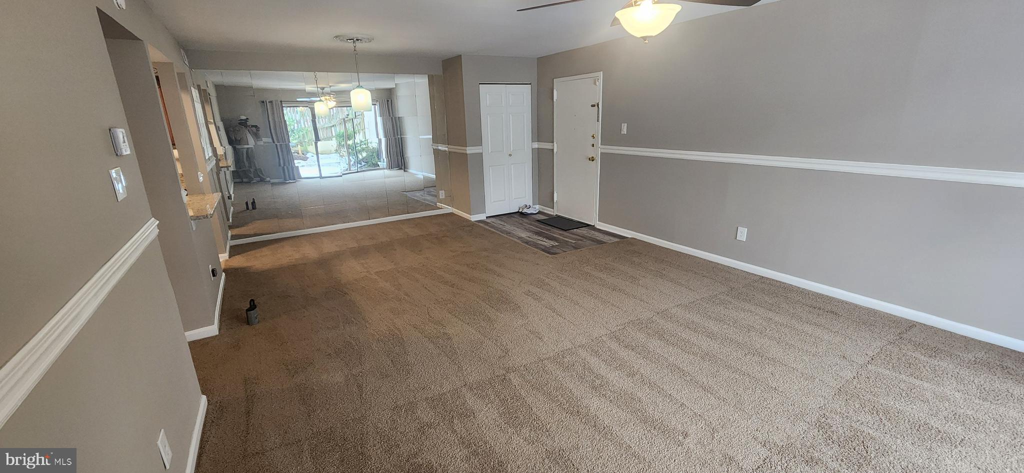 TREETOP - Residential