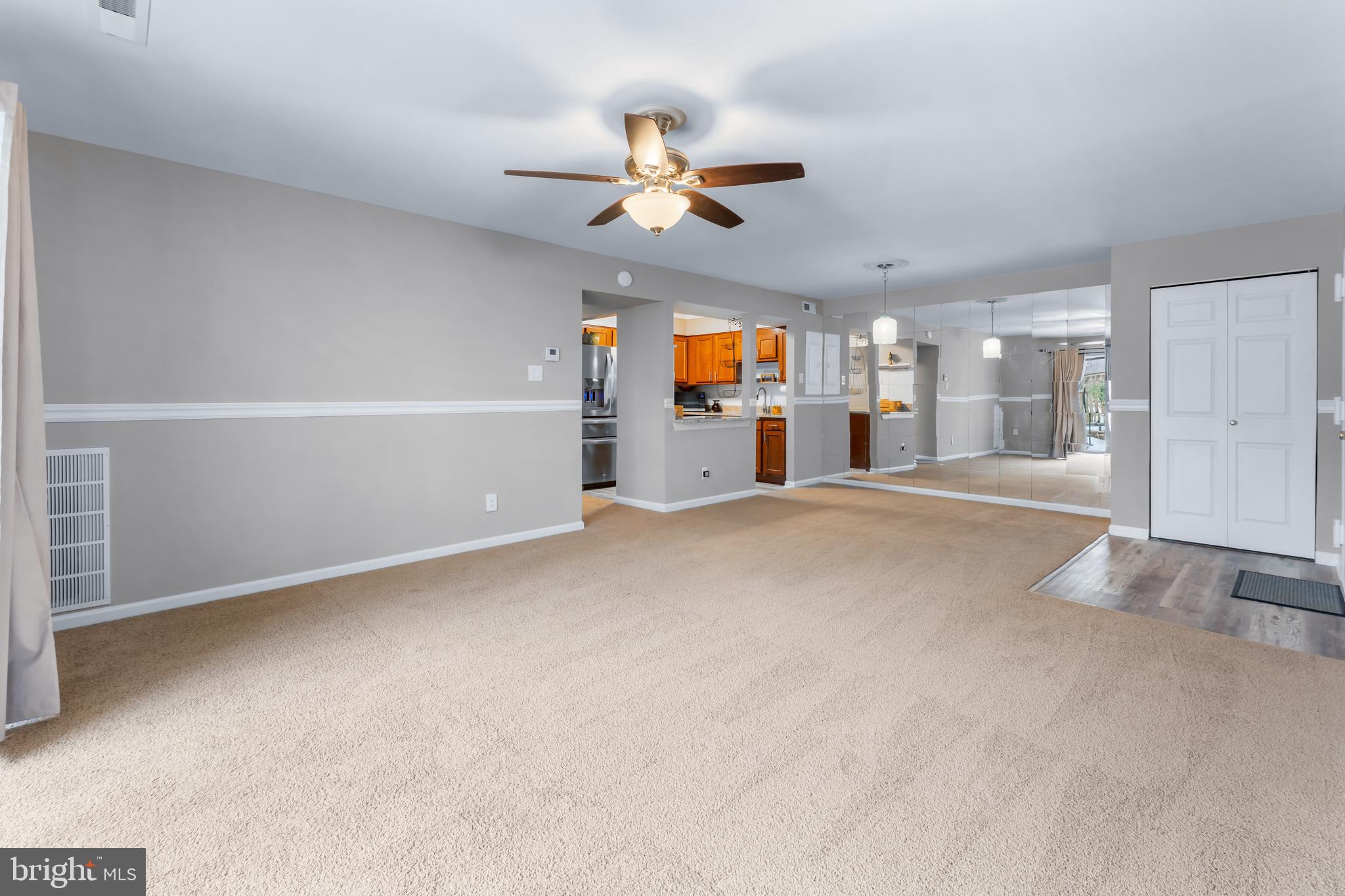 TREETOP - Residential