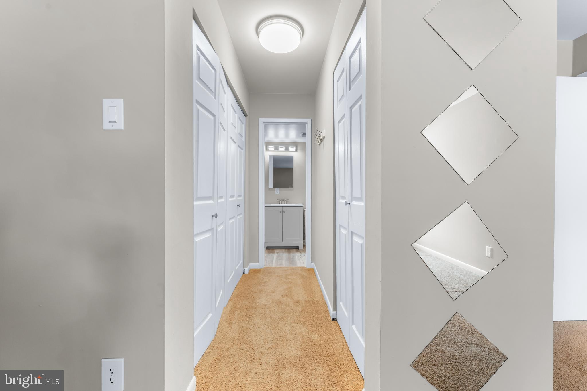 TREETOP - Residential