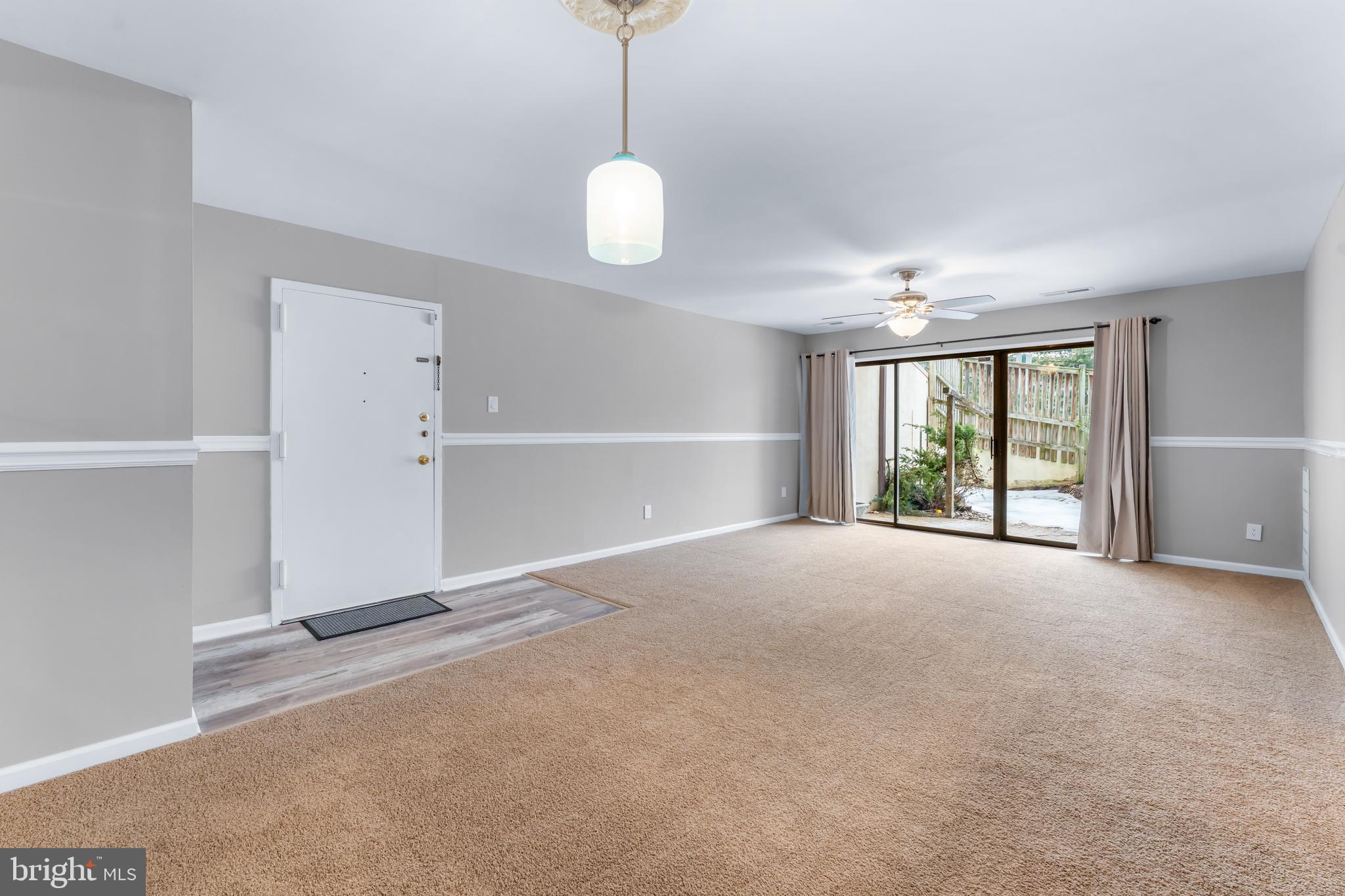 TREETOP - Residential