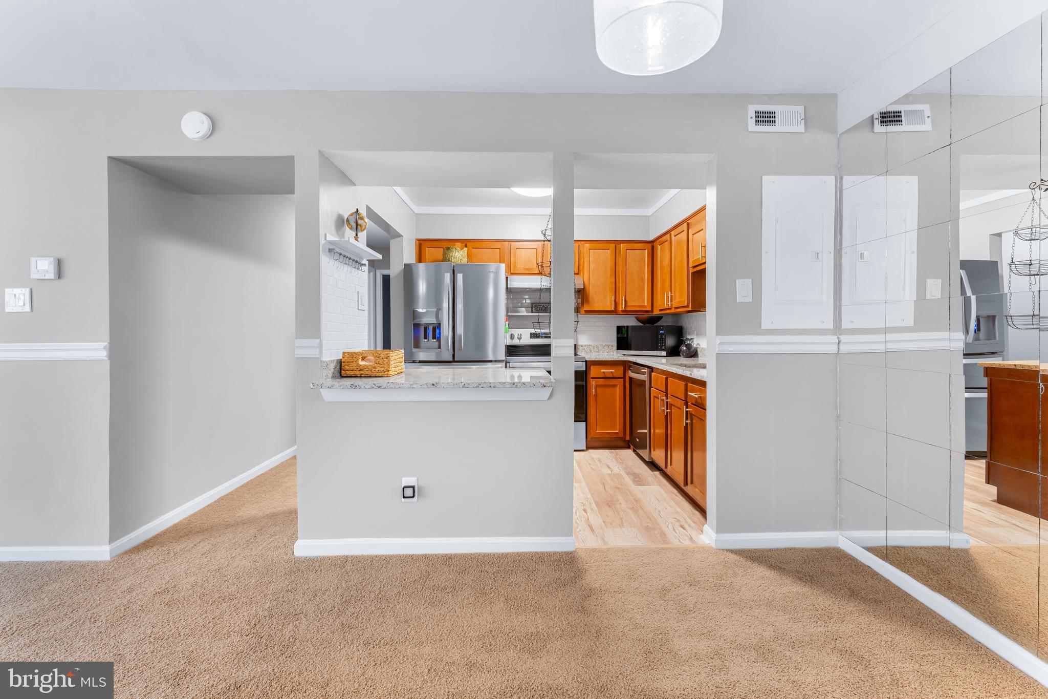 TREETOP - Residential