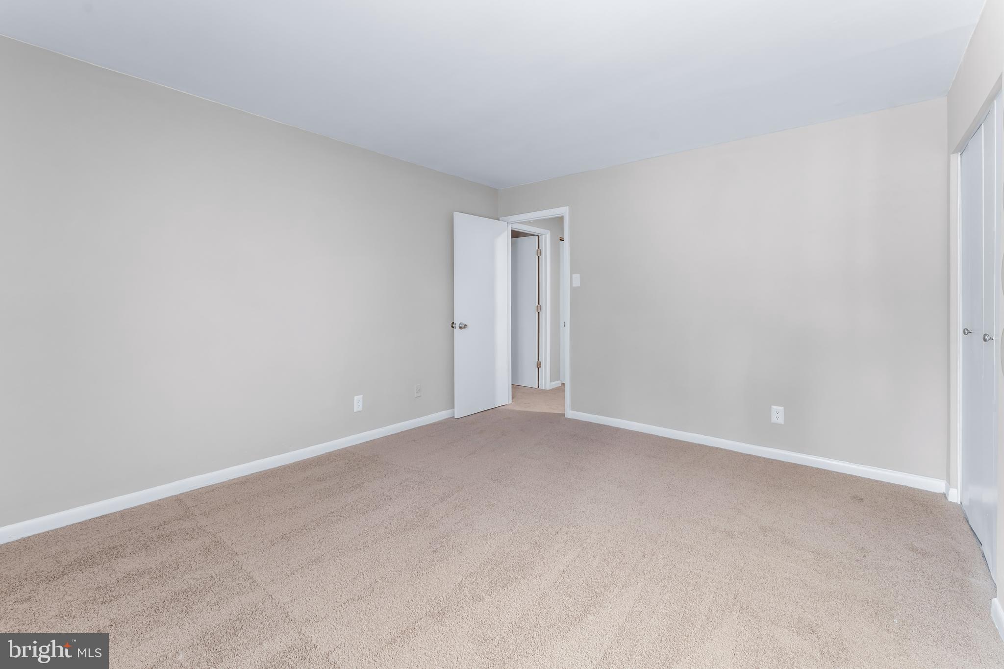 TREETOP - Residential