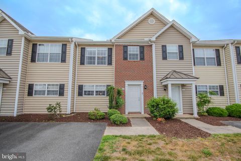 Condo For Sale - 1140 Fairview Lane #1140<br/> SALISBURY, MD 21801