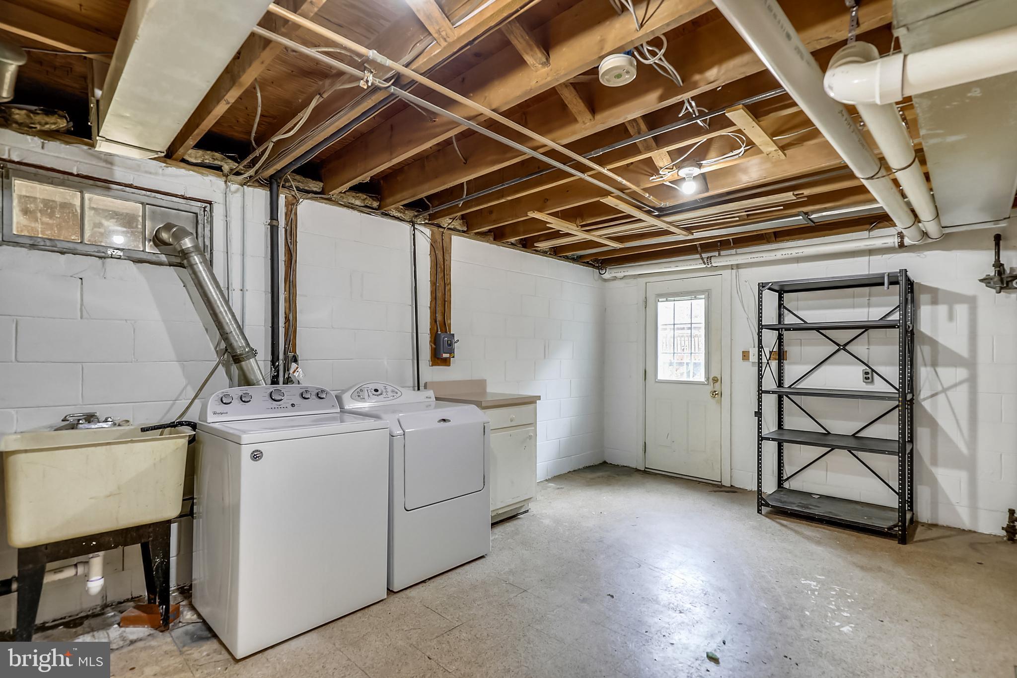 KEMP MILL HILLS - Residential