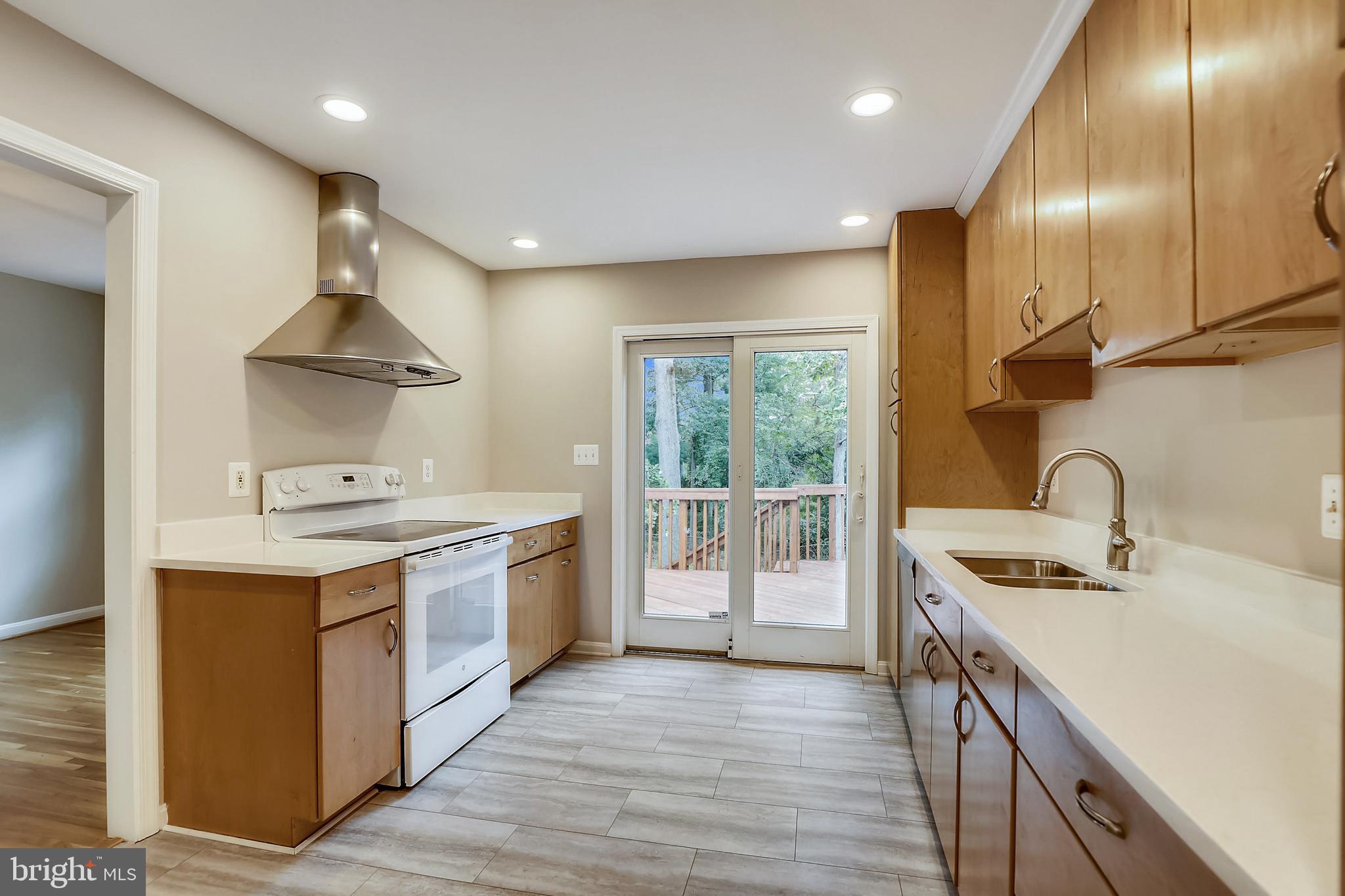 KEMP MILL HILLS - Residential