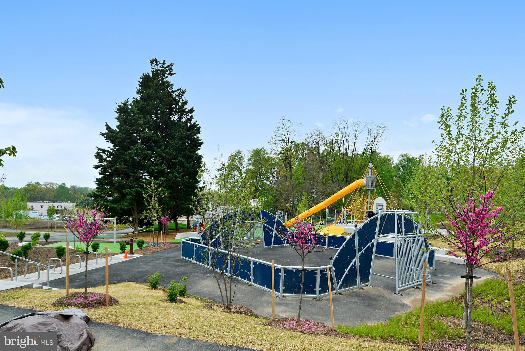 KEMP MILL HILLS - Residential