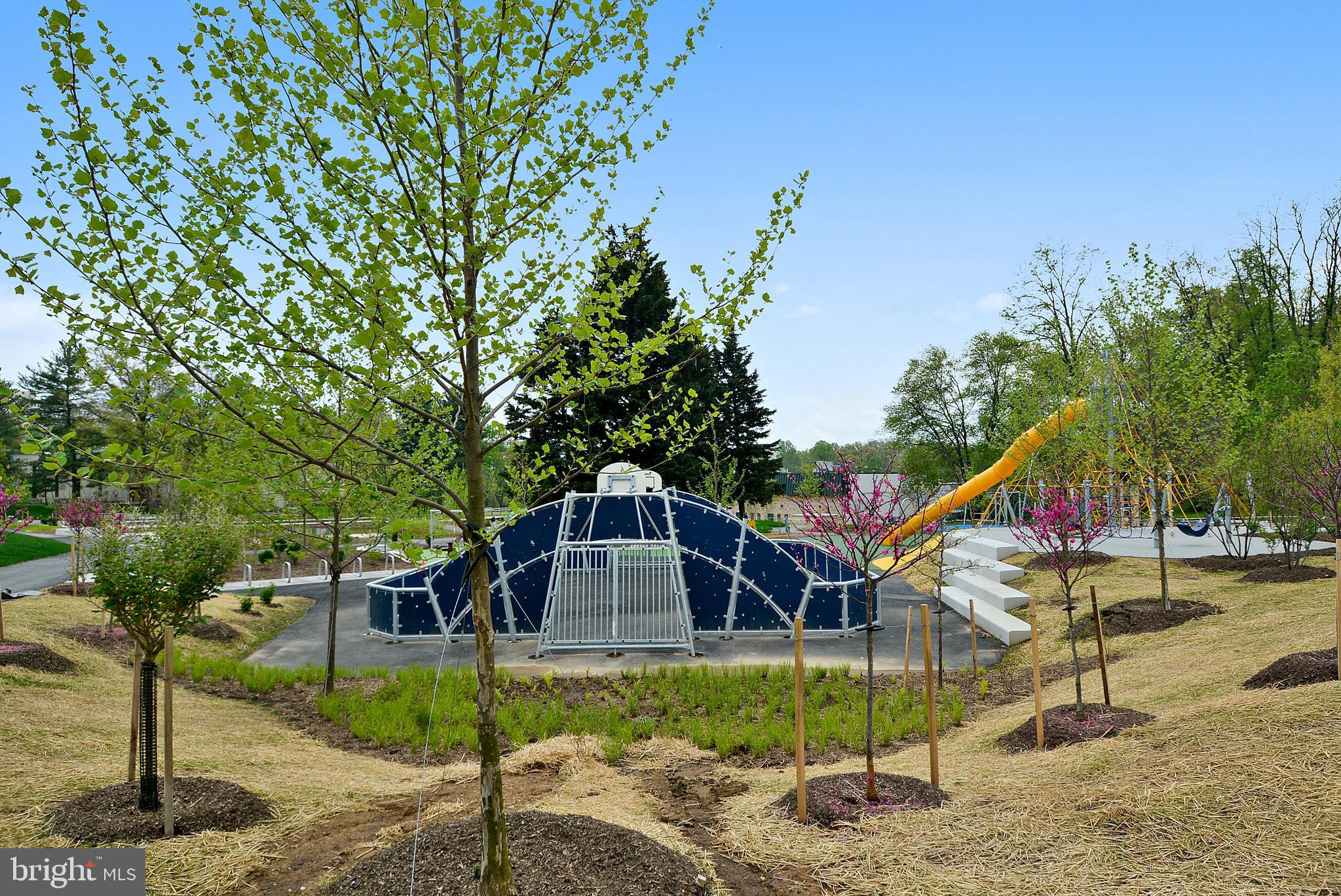 KEMP MILL HILLS - Residential