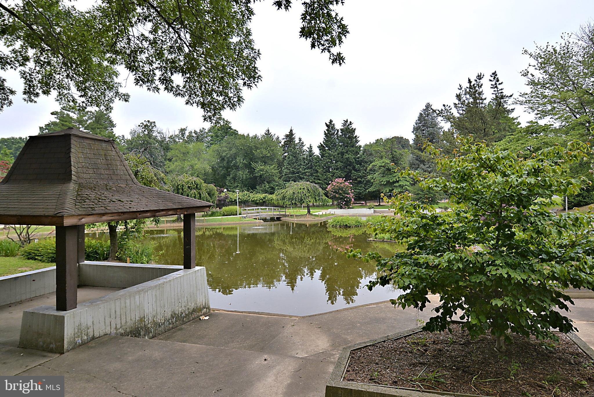 KEMP MILL HILLS - Residential