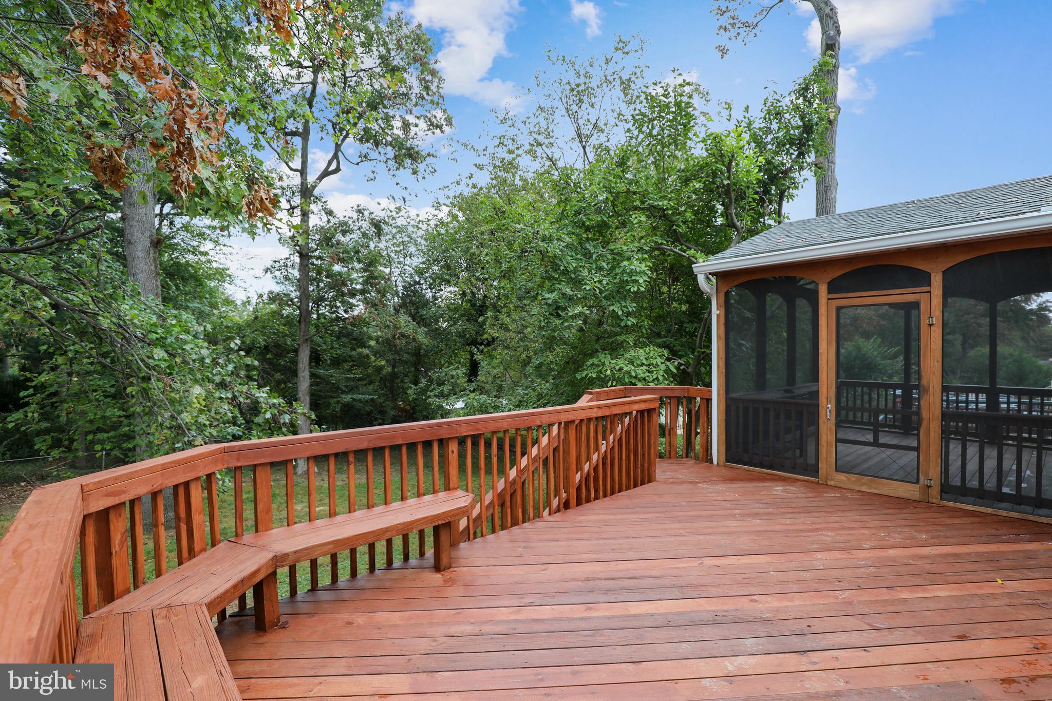 KEMP MILL HILLS - Residential