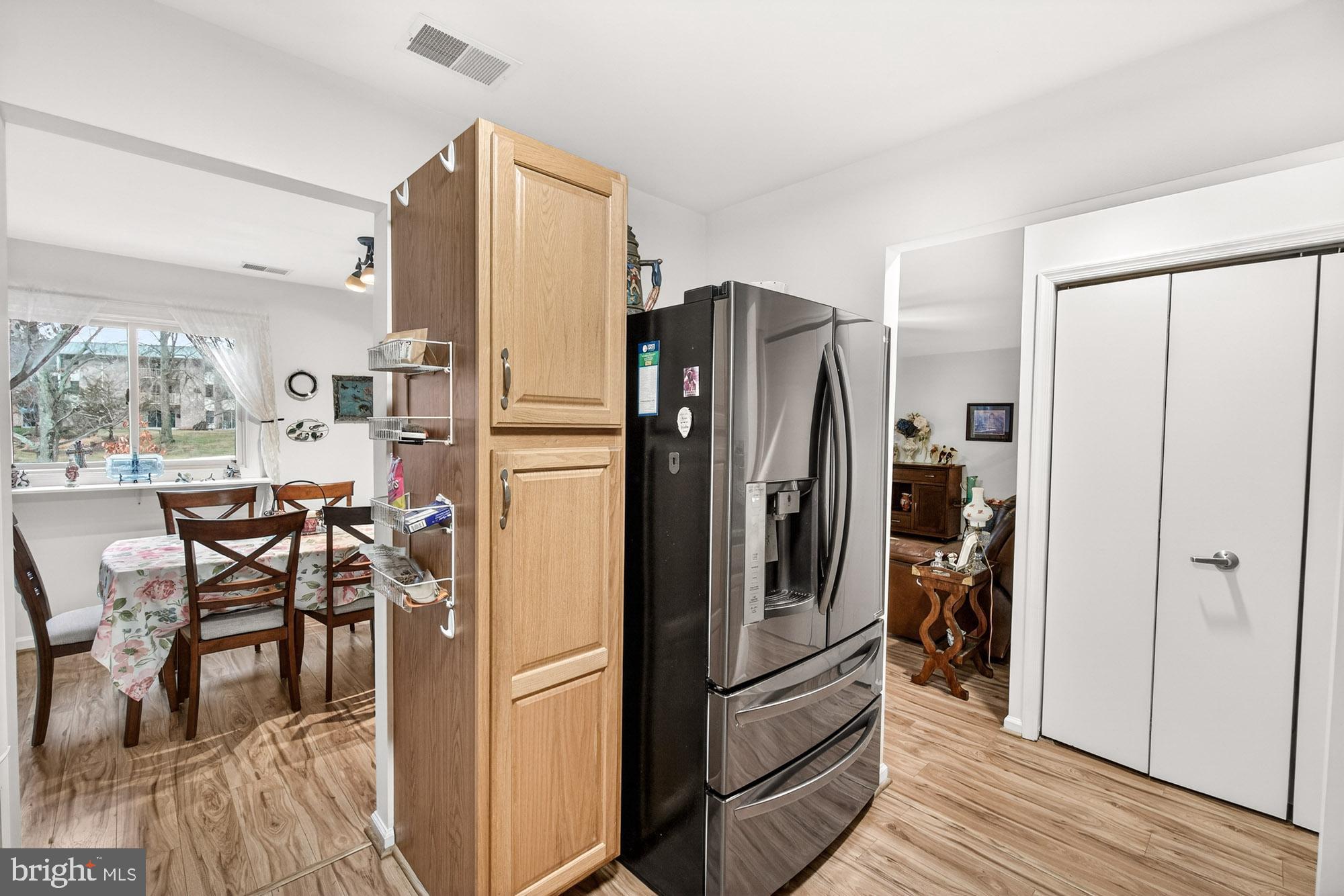 LEISURE WORLD - Residential