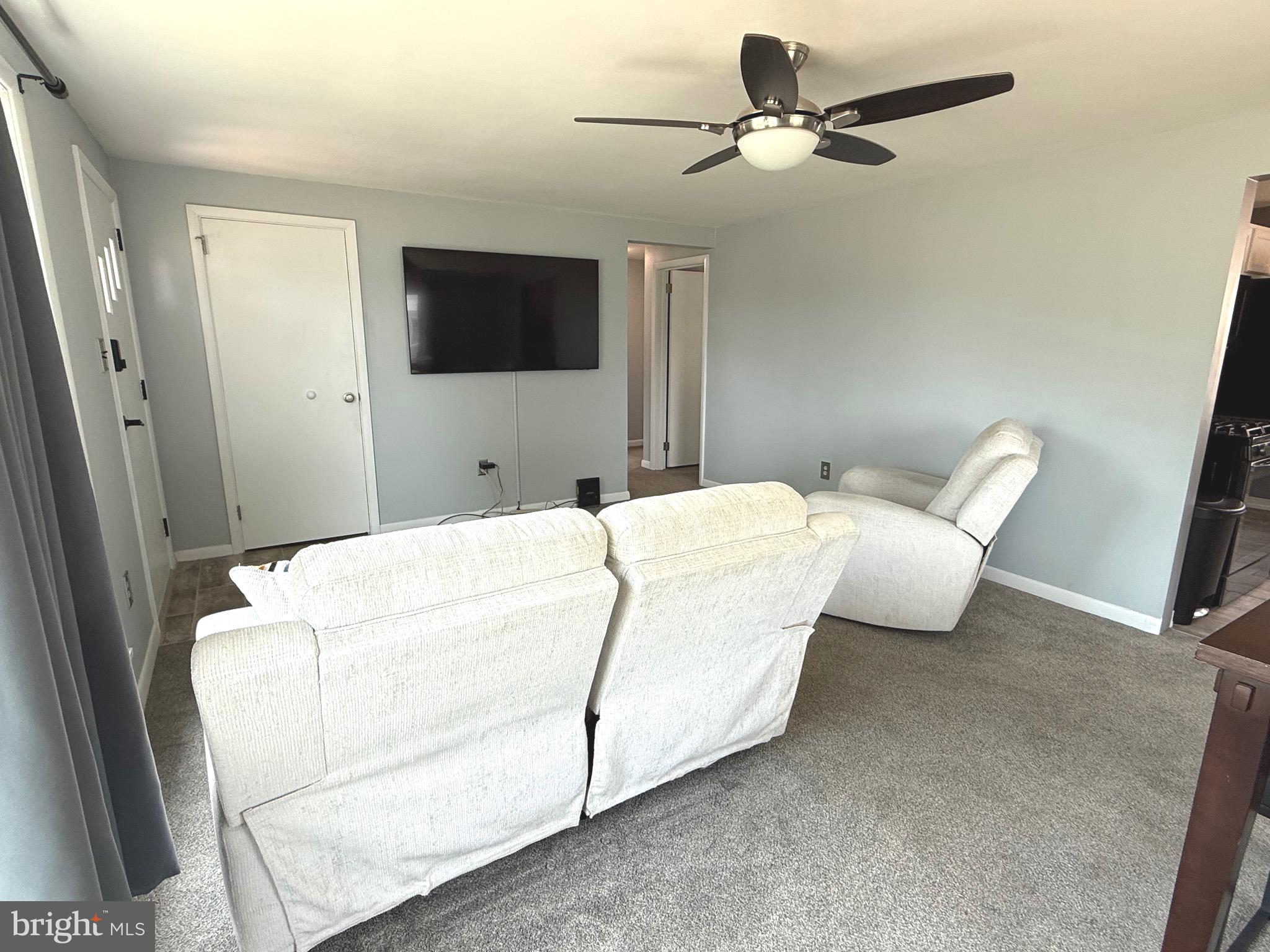 339 RIDGE AVENUE