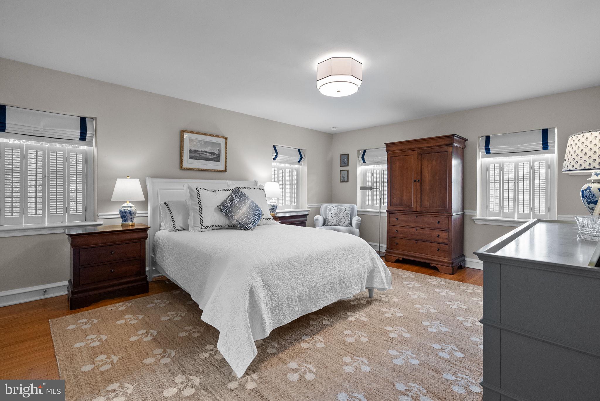 JENKINTOWN MANOR - Residential