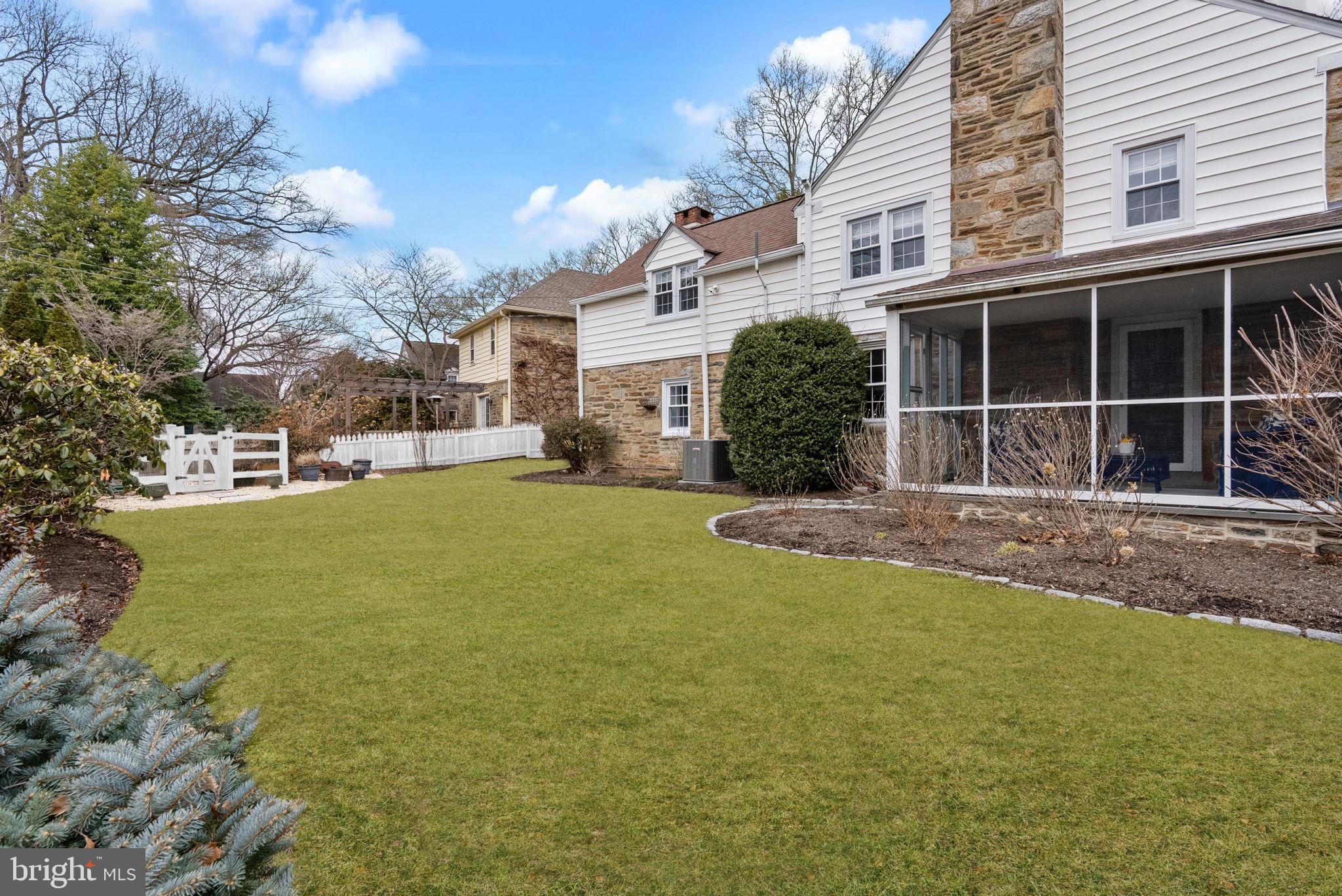 JENKINTOWN MANOR - Residential