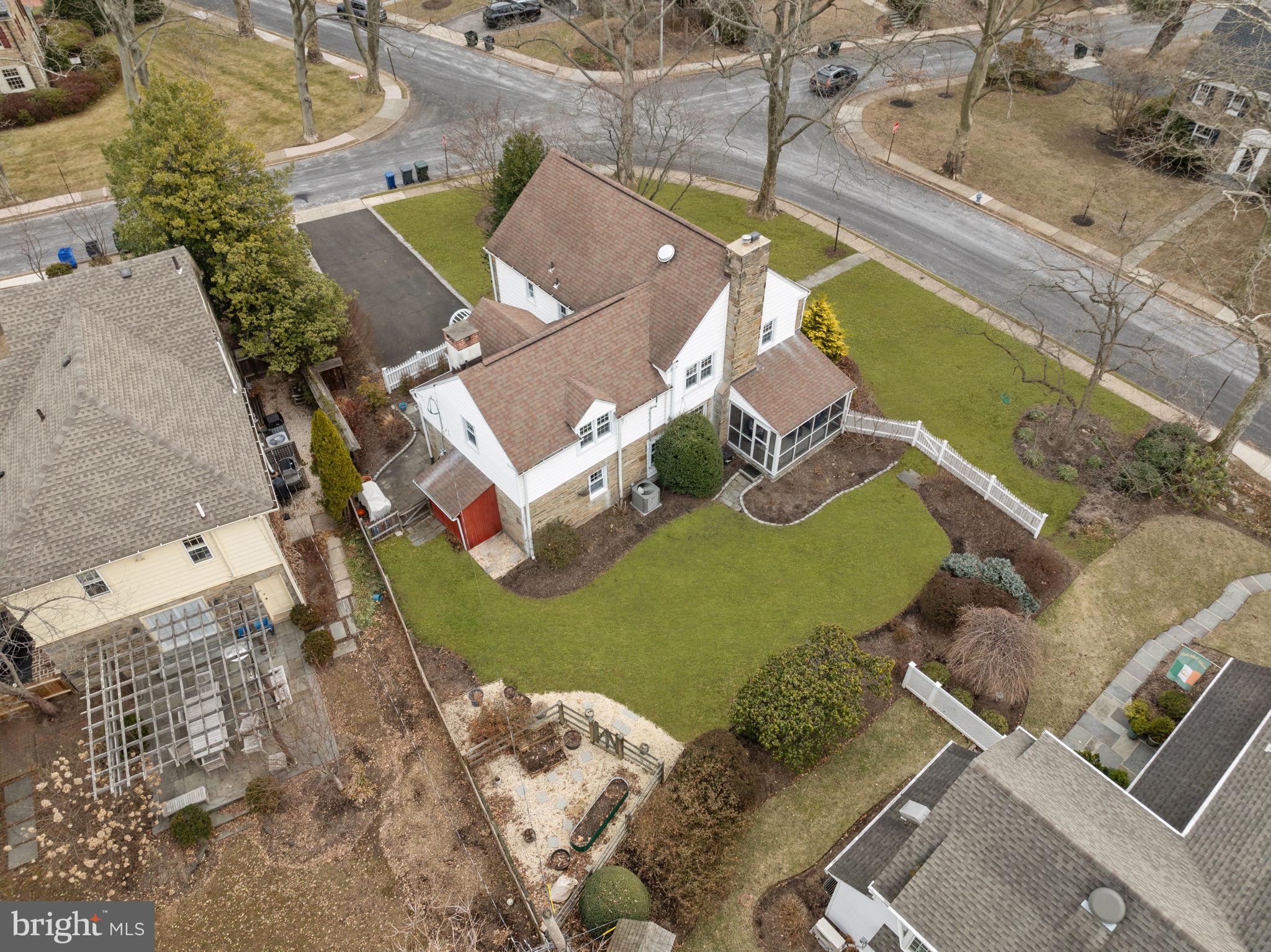 JENKINTOWN MANOR - Residential