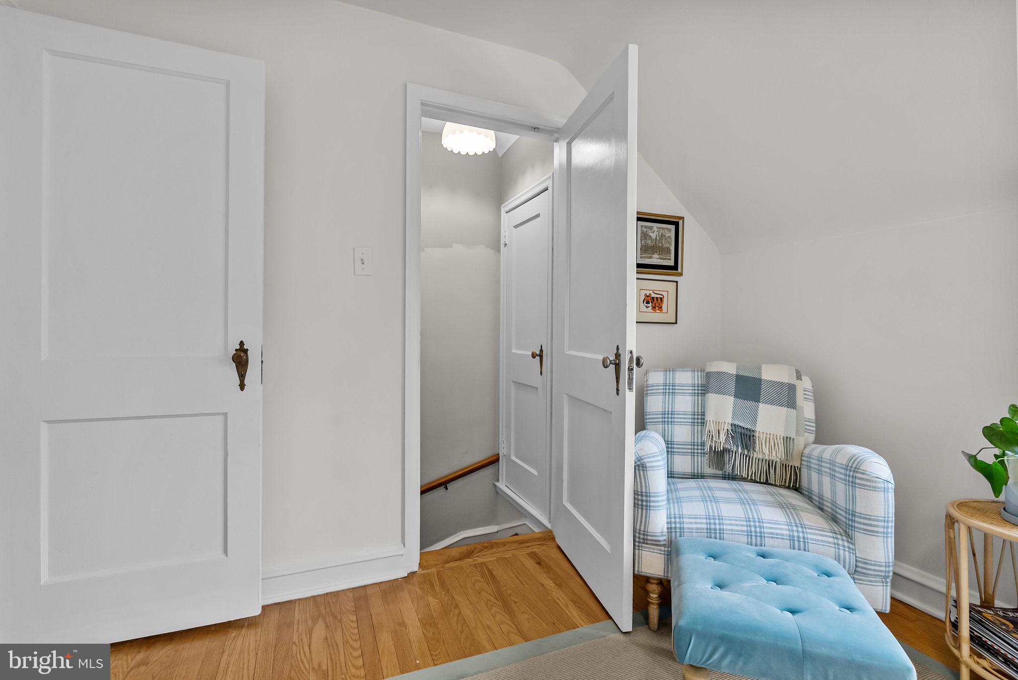 JENKINTOWN MANOR - Residential