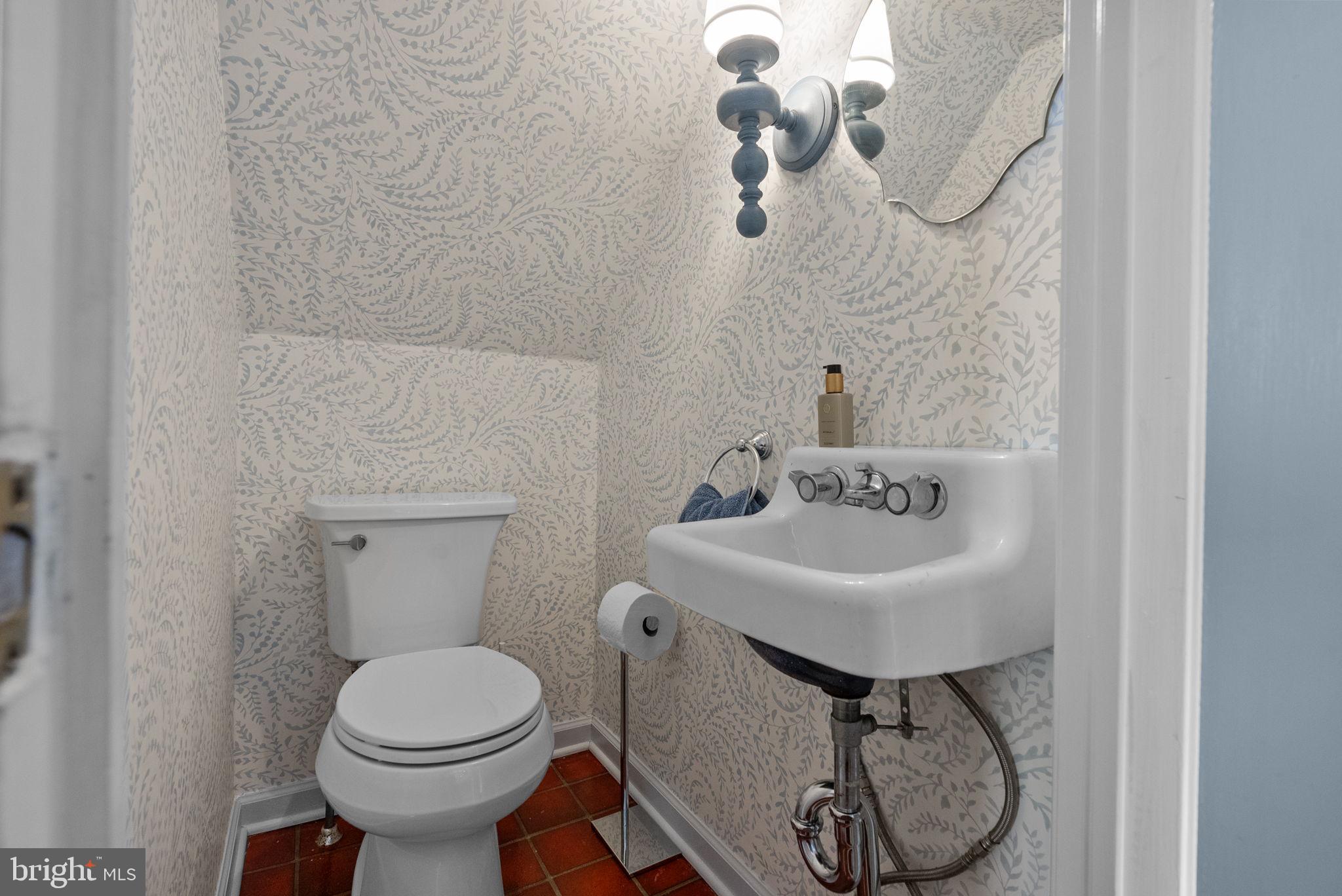 JENKINTOWN MANOR - Residential