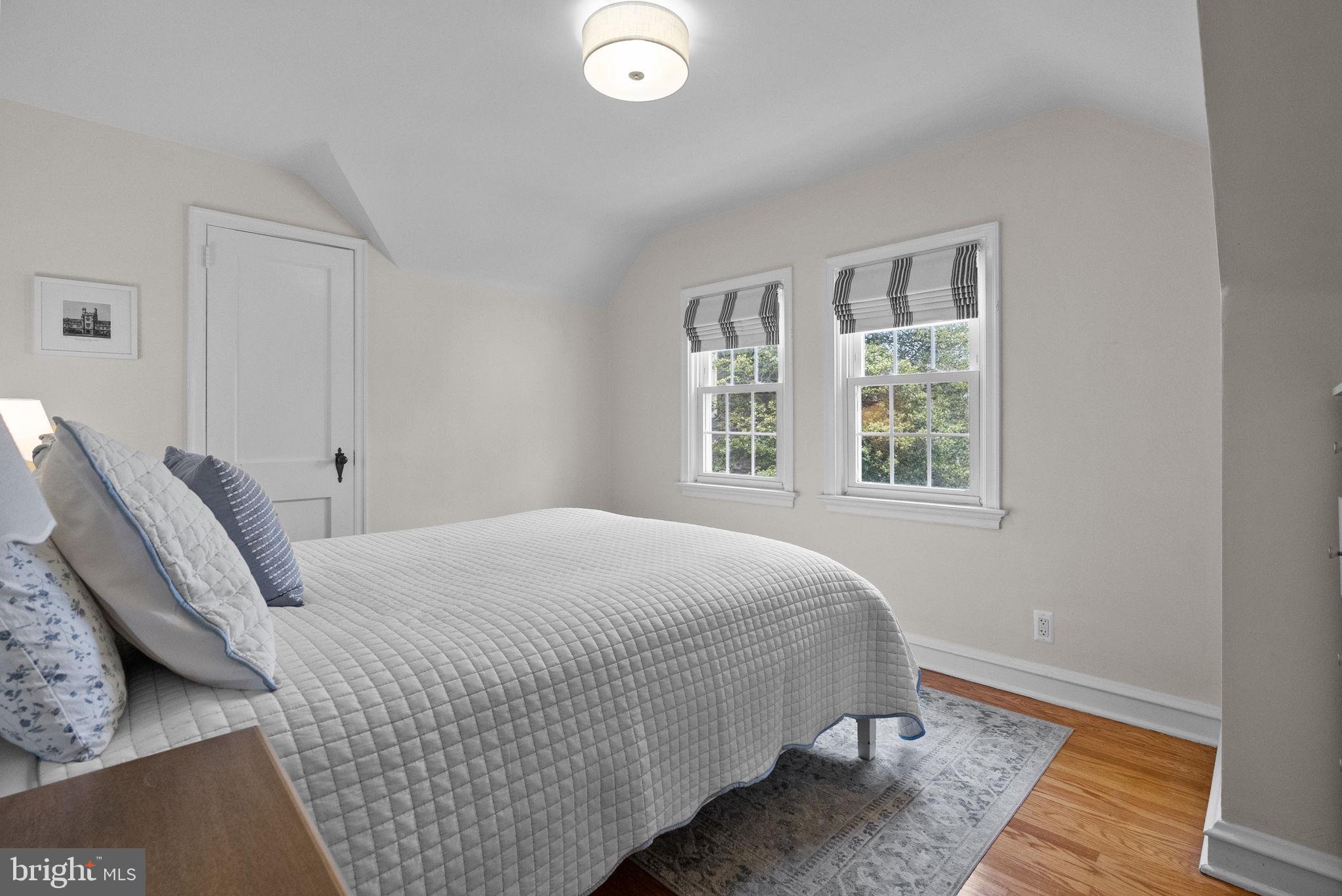 JENKINTOWN MANOR - Residential