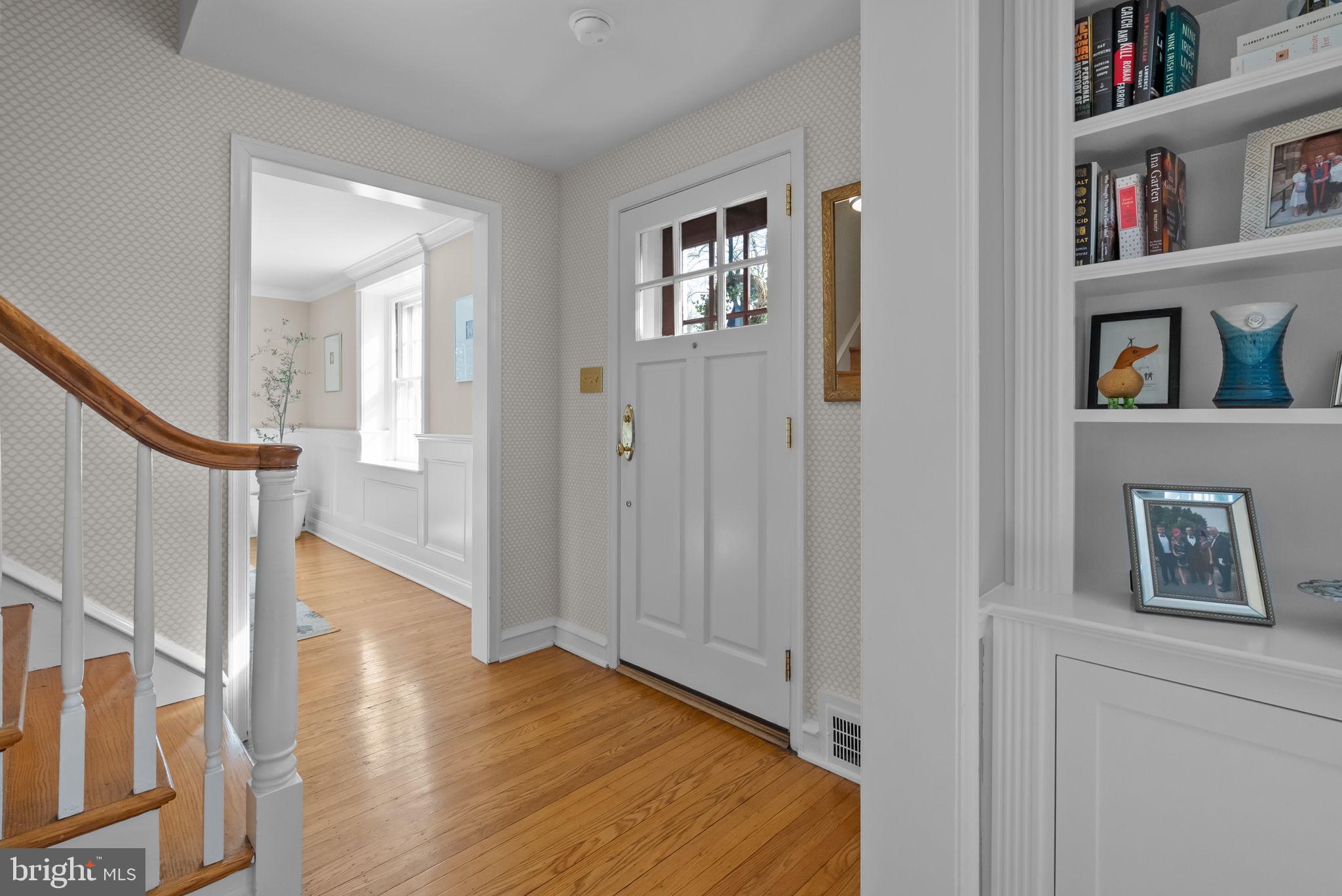 JENKINTOWN MANOR - Residential