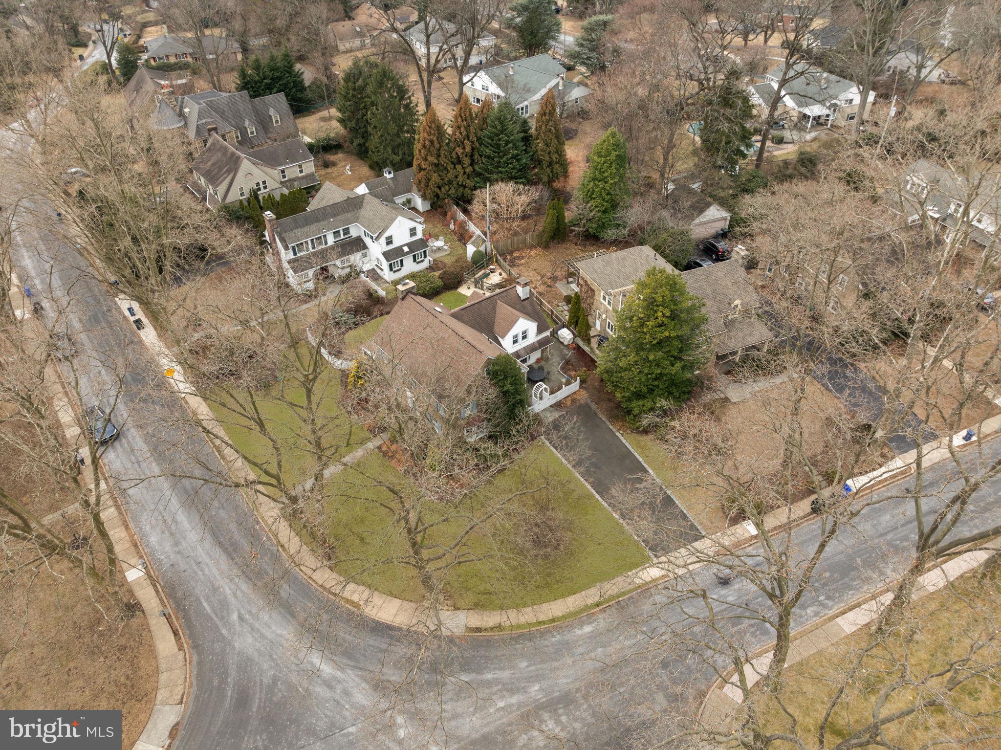 JENKINTOWN MANOR - Residential