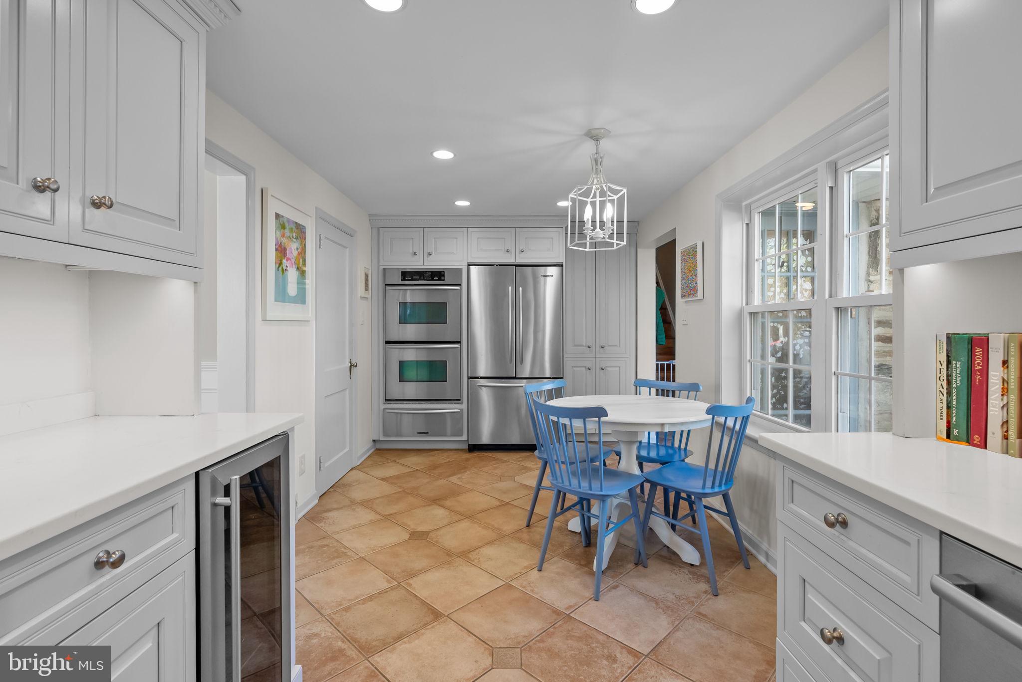 JENKINTOWN MANOR - Residential