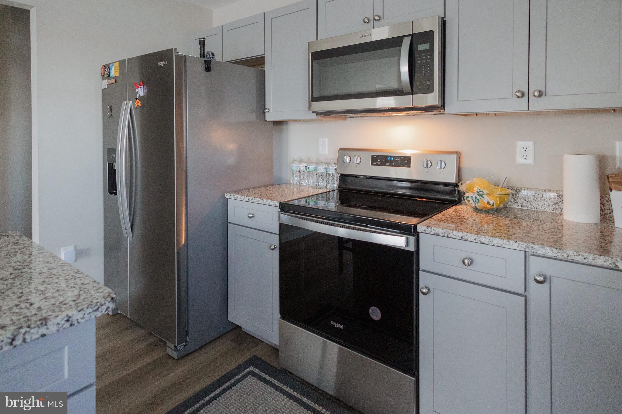 PEBBLE RIDGE - Residential