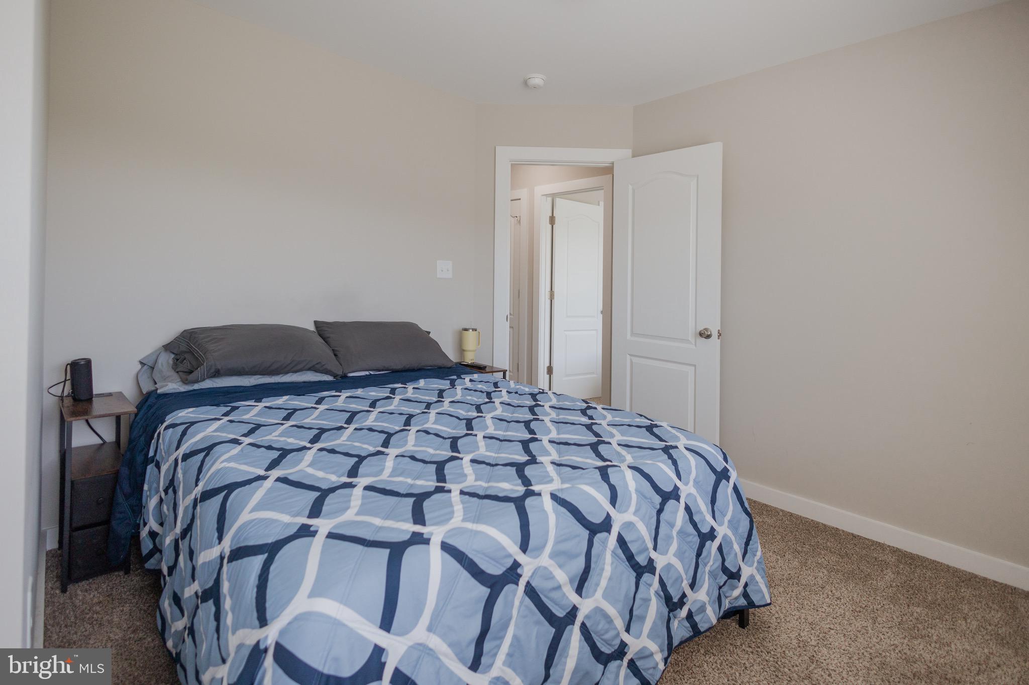 PEBBLE RIDGE - Residential