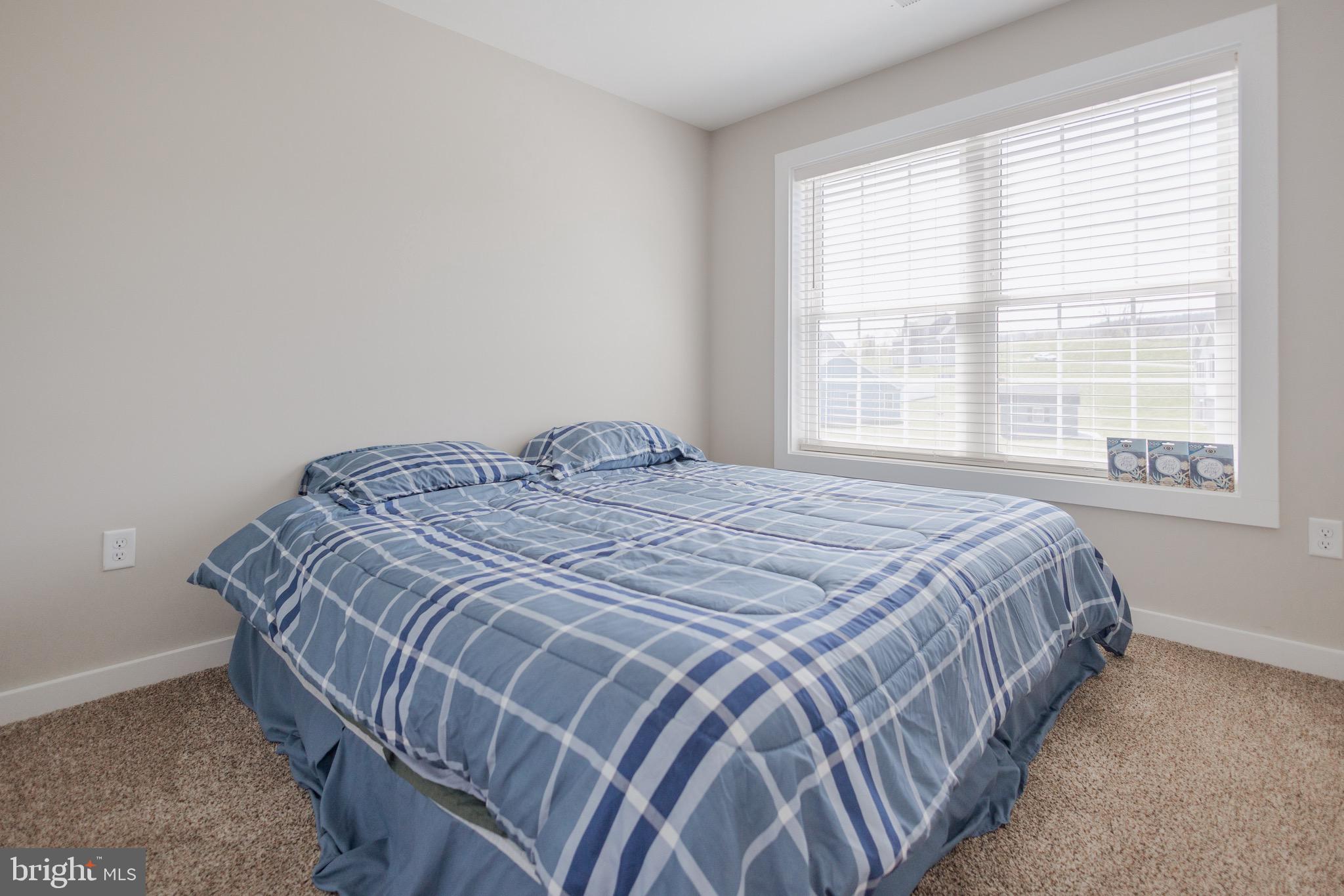 PEBBLE RIDGE - Residential