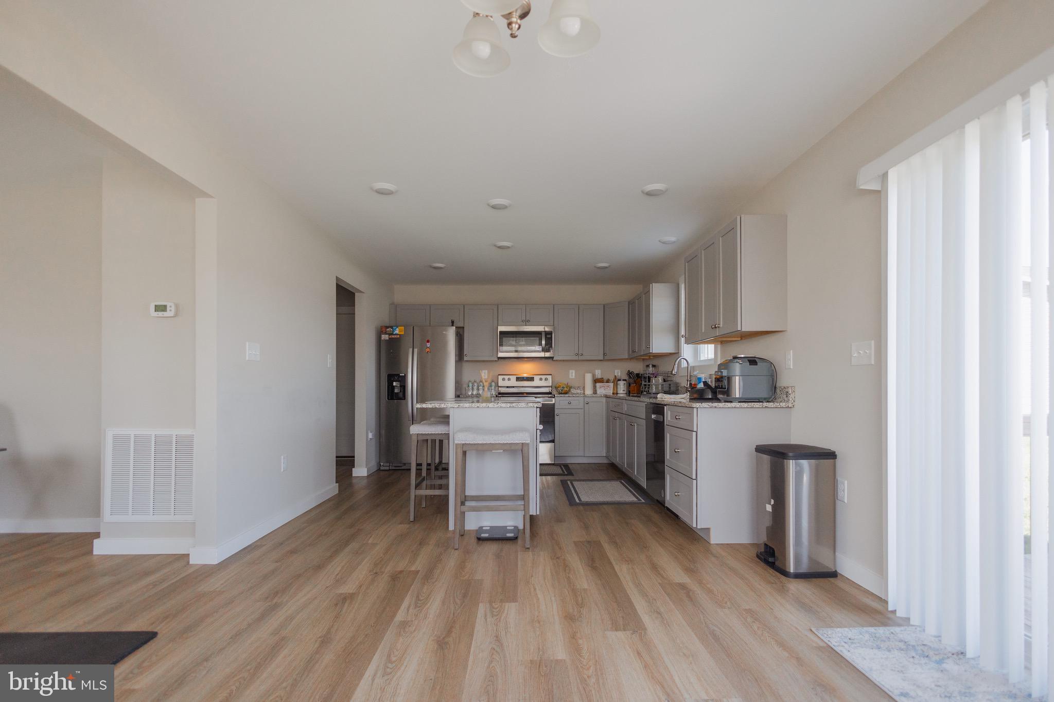 PEBBLE RIDGE - Residential