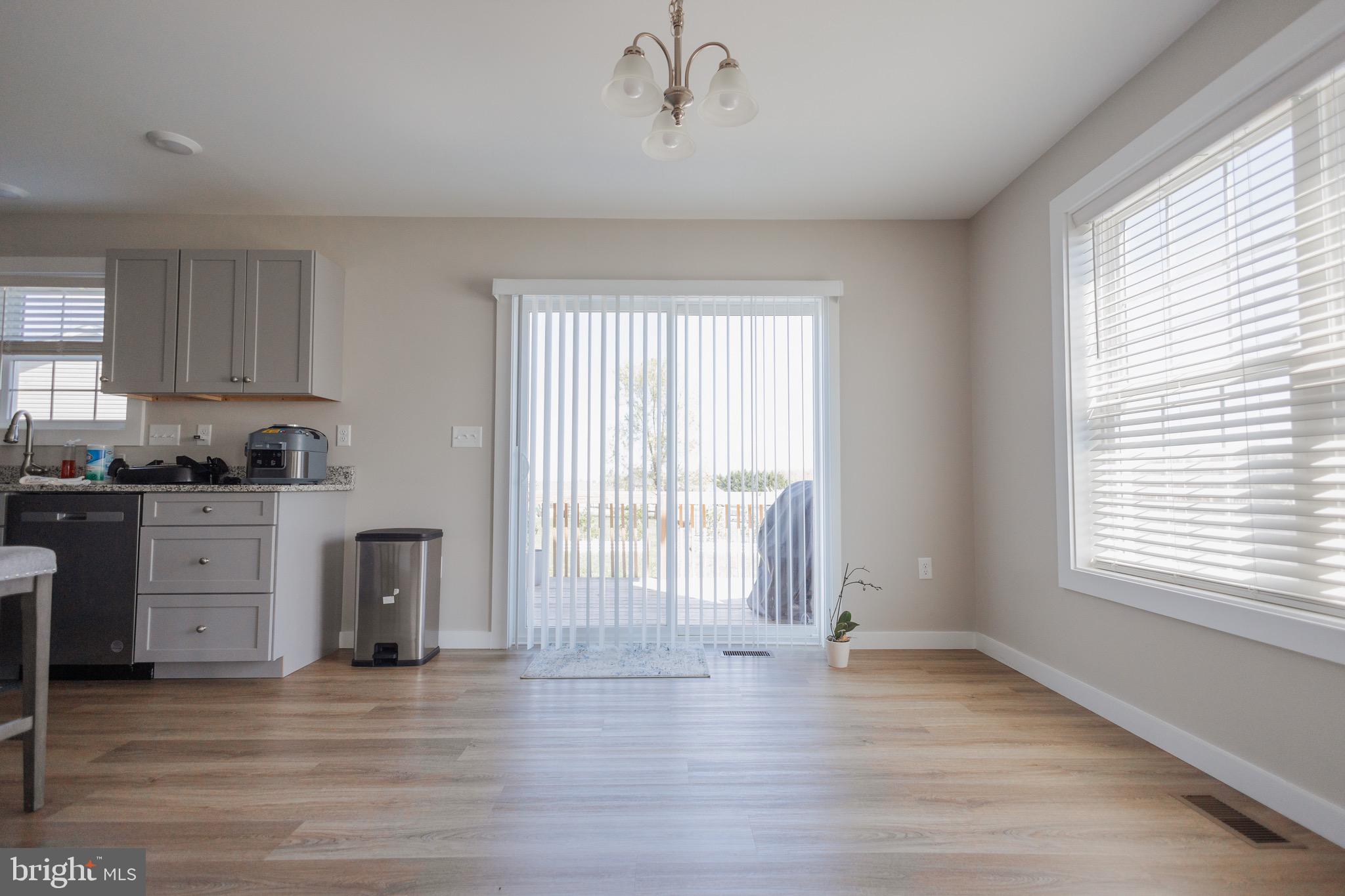 PEBBLE RIDGE - Residential