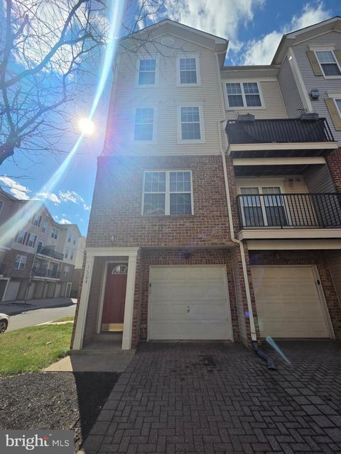 Townhouse For Rent - 1604 Post Oak Drive #55<br/> BOWIE, MD 20721