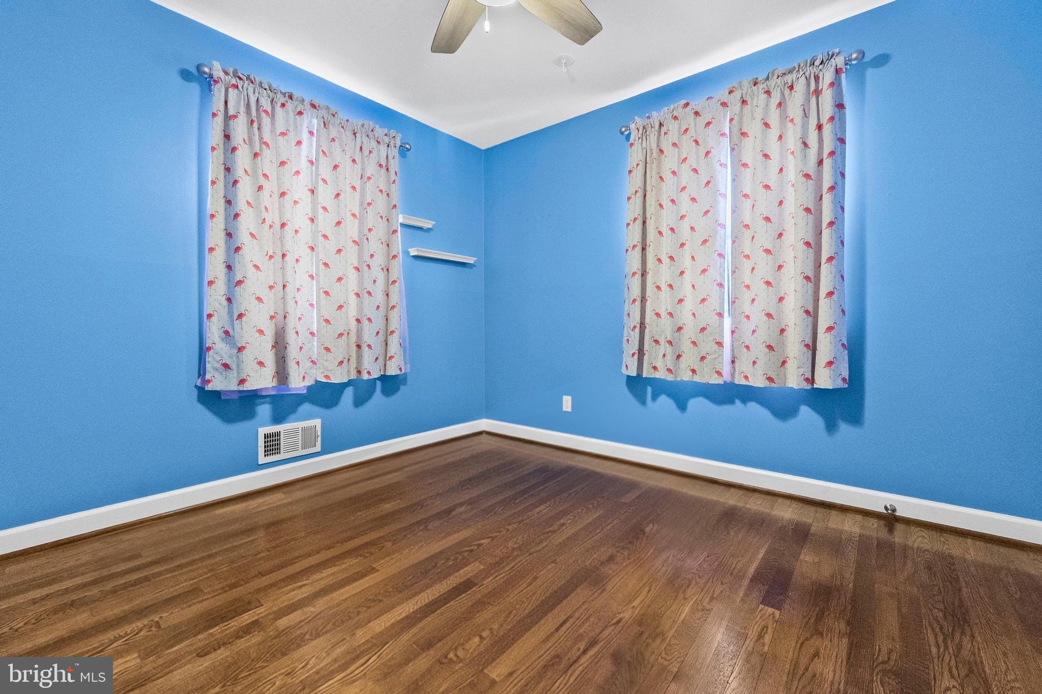 CHARLTON HEIGHTS - Residential