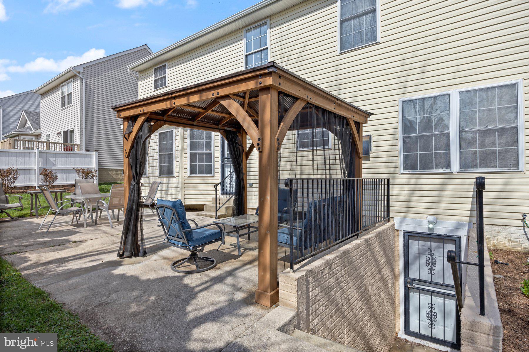 CARNEY/PARKVILLE - Residential