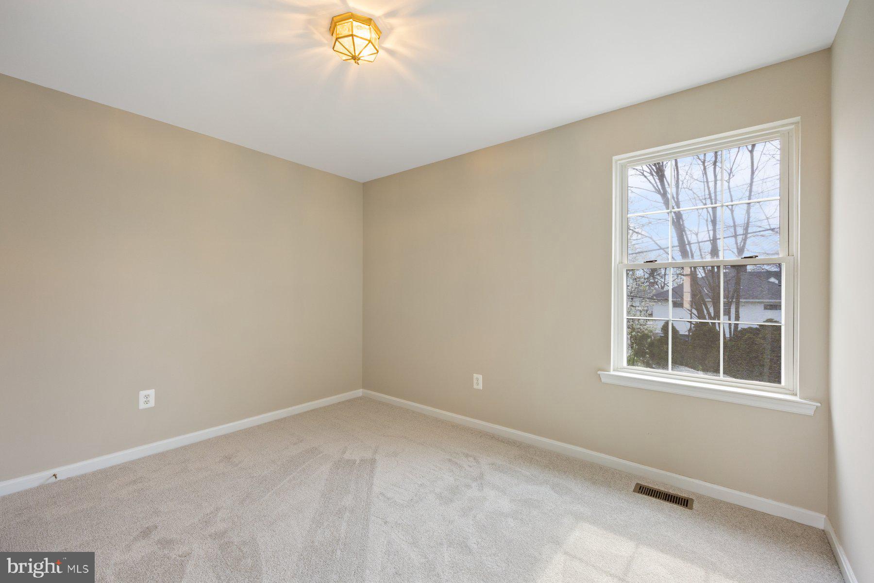 CARNEY/PARKVILLE - Residential