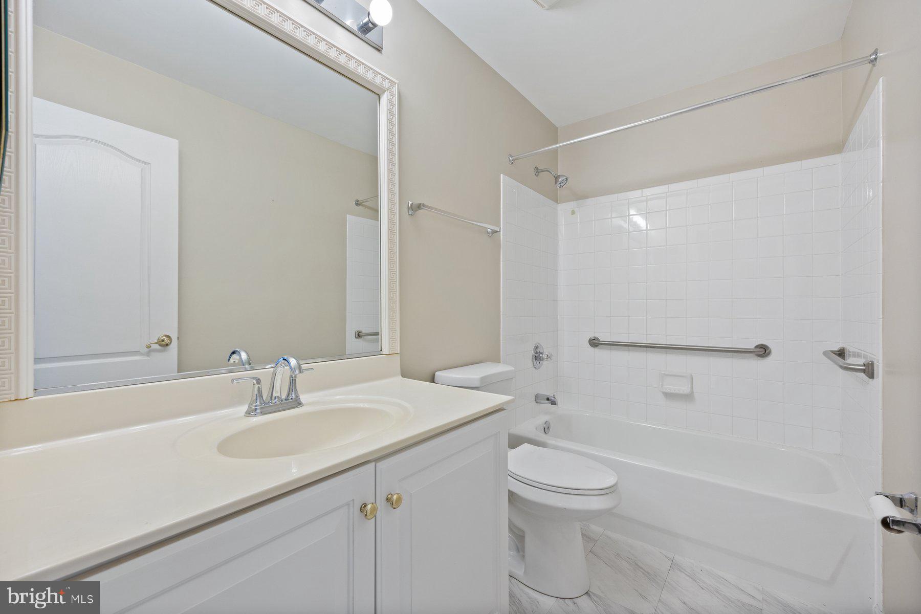 CARNEY/PARKVILLE - Residential