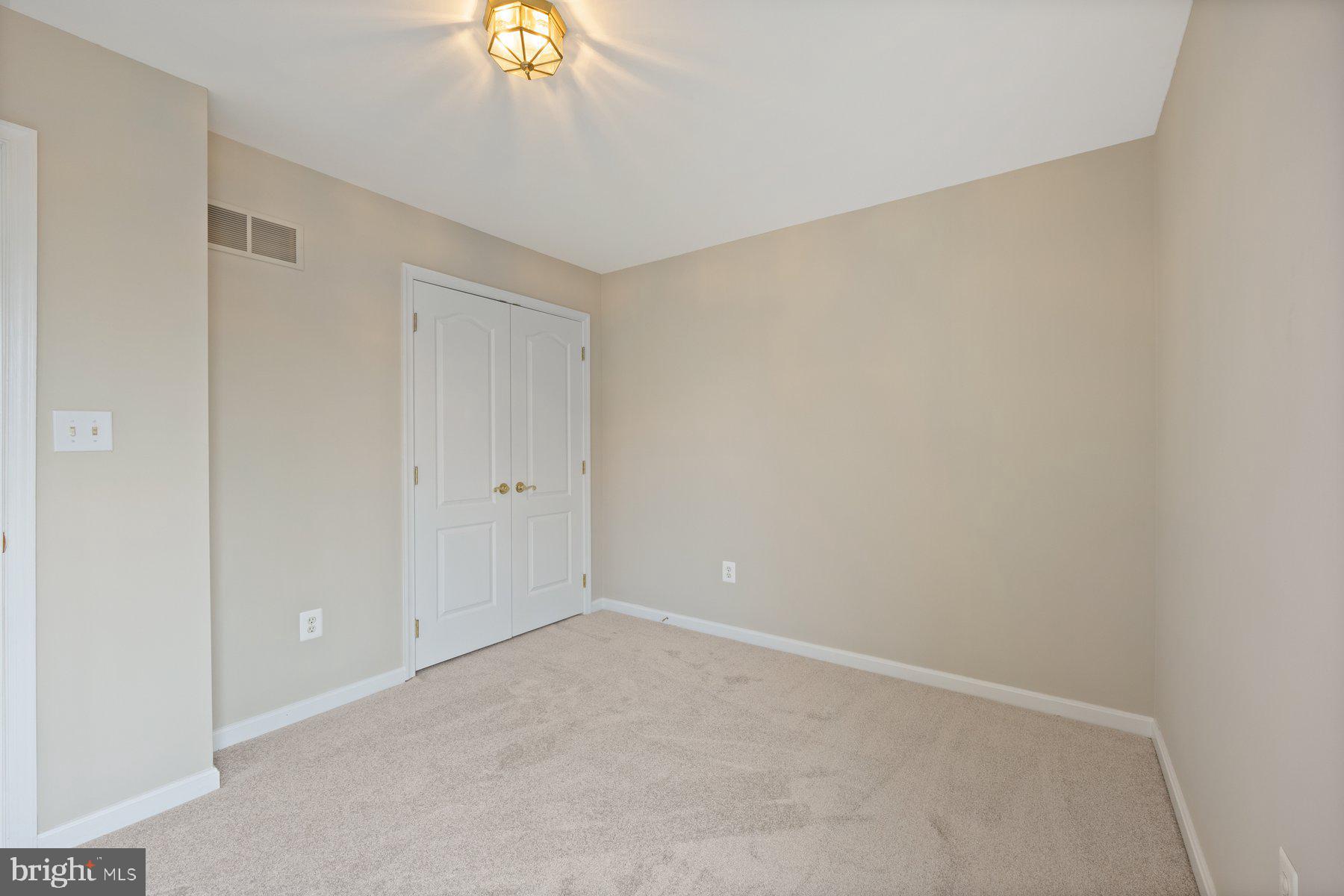 CARNEY/PARKVILLE - Residential